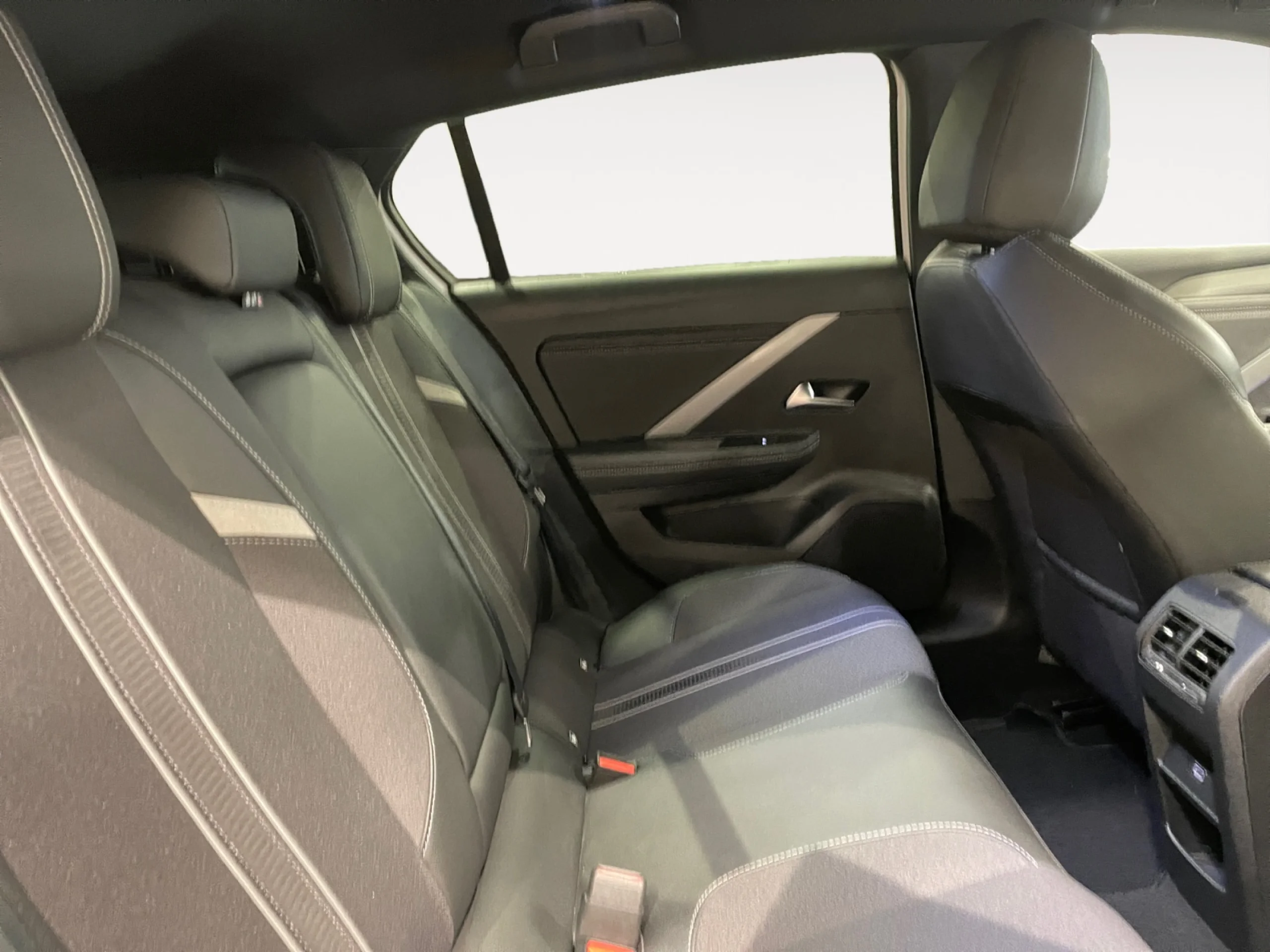 OPEL ASTRA PHEV 1.6T HYBRID 132KW (180CV) GS AUTO - Foto 6