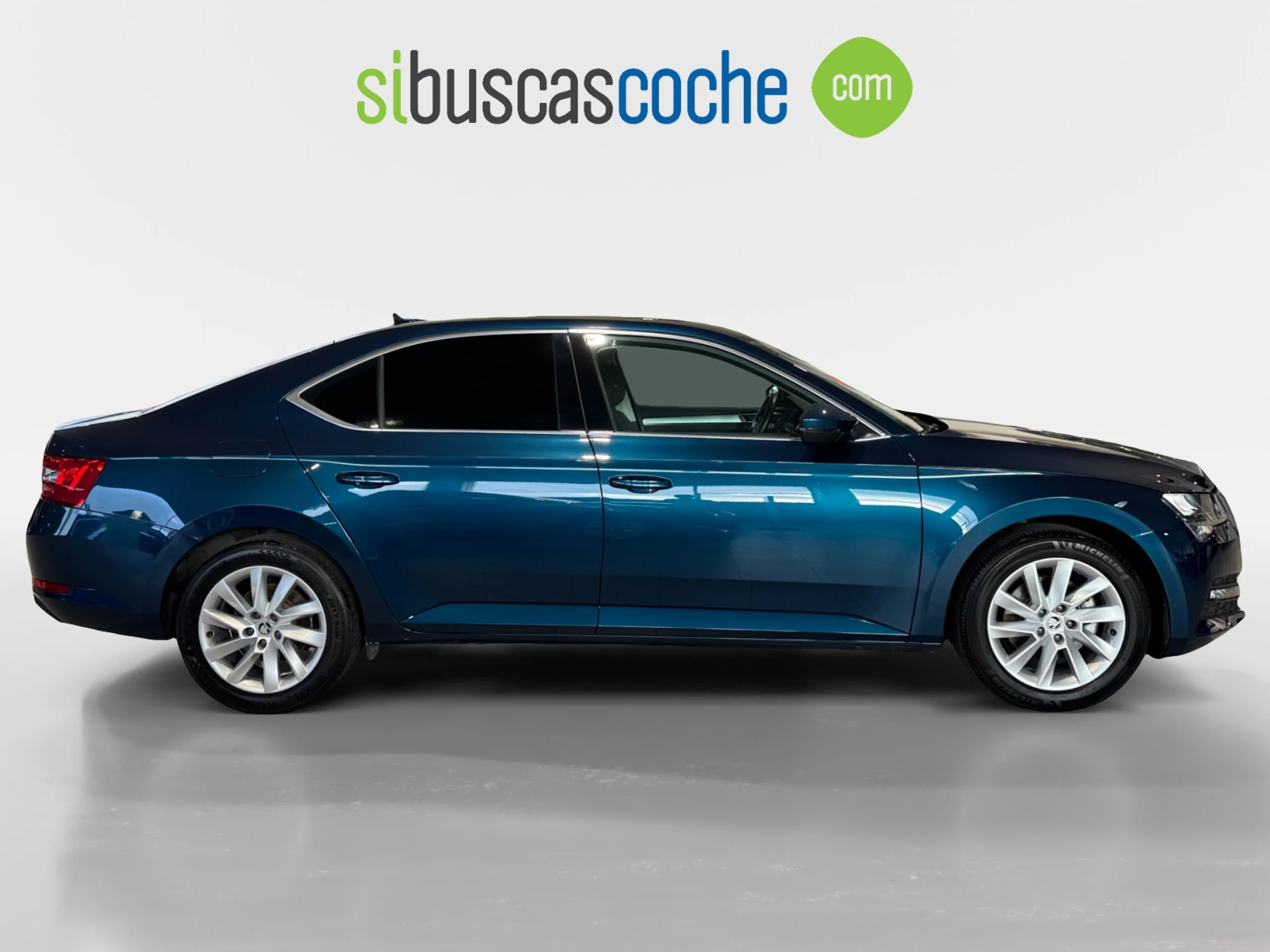 SKODA Superb 2.0 TDI 110KW (150CV) DSG STYLE - Foto 3