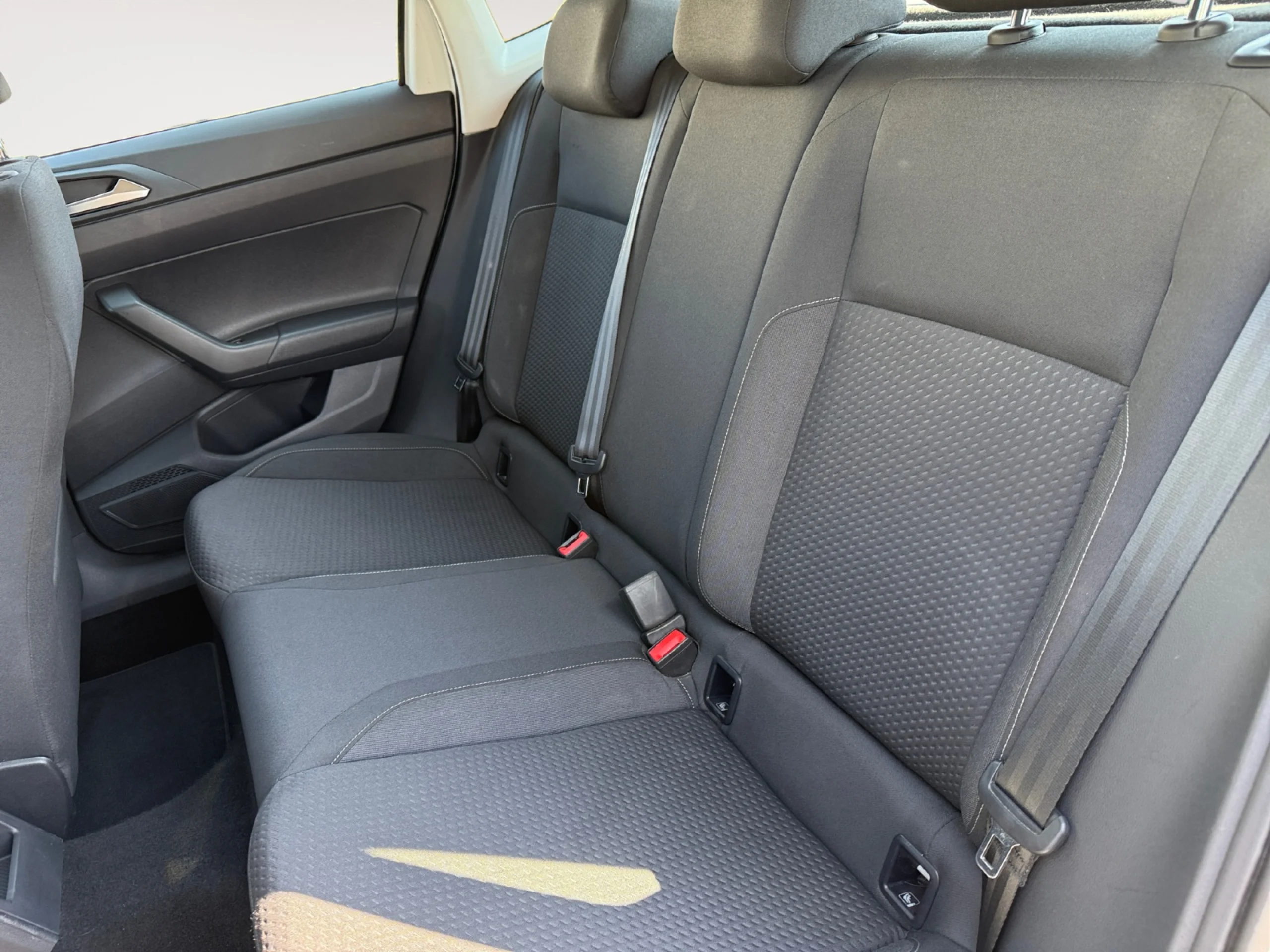 VOLKSWAGEN POLO ADVANCE 1.6 TDI 70KW (95CV) - Foto 6