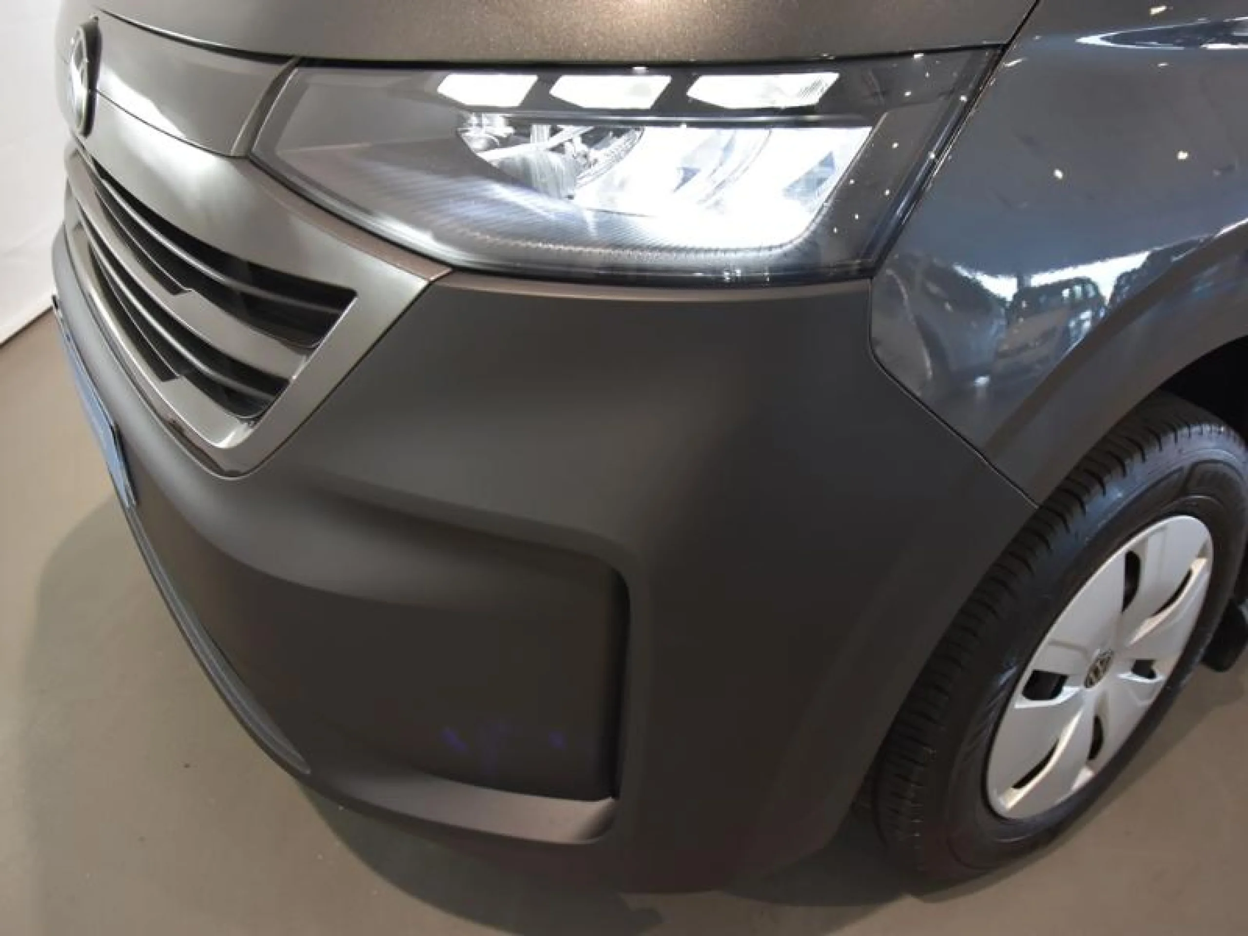 VOLKSWAGEN CARAVELLE CORTA 2.0 TDI 81 KW (110 CV) 6 VE - Foto 19