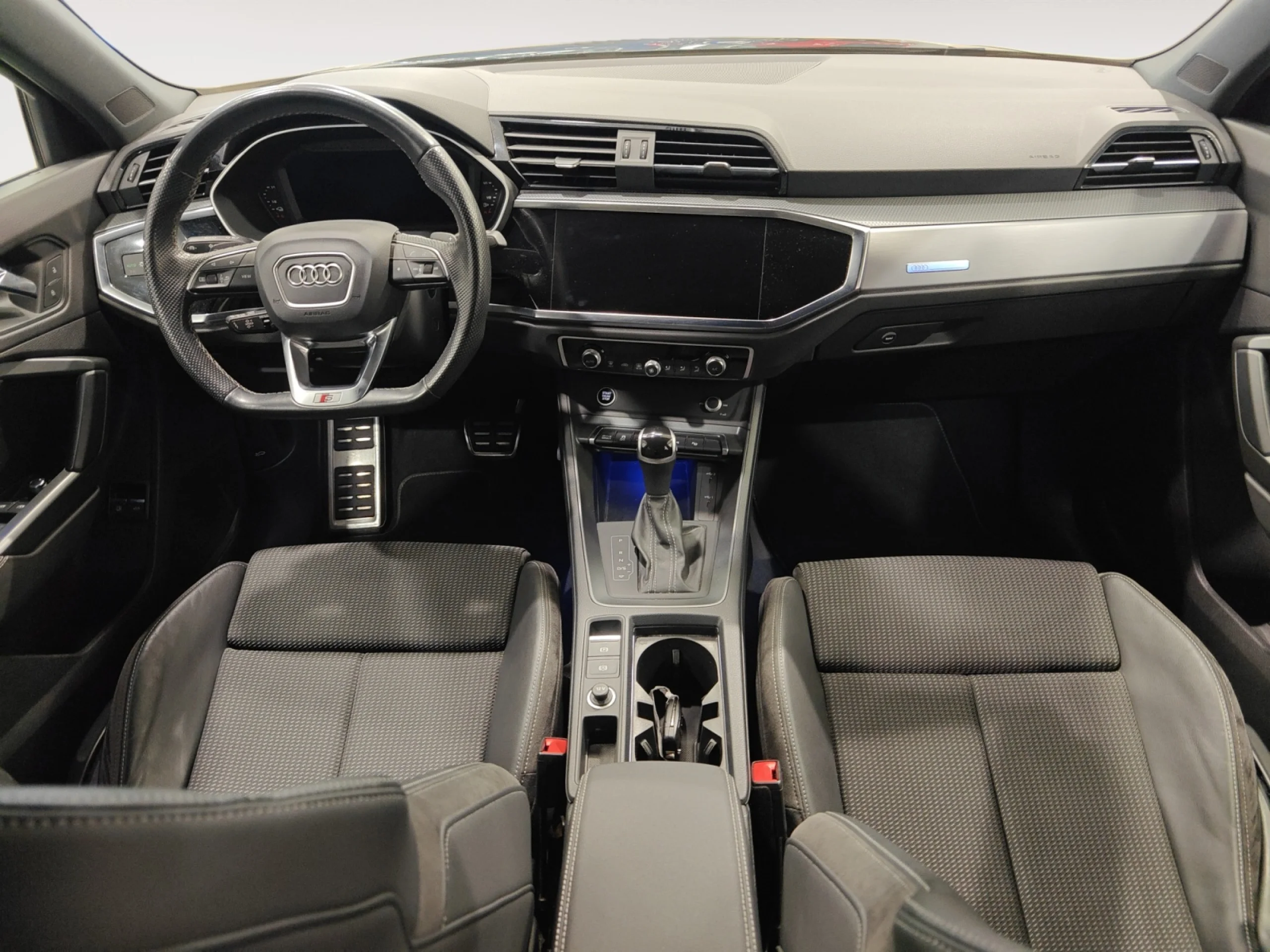 AUDI Q3 SPORTBACK 45 TFSI E 180KW S TRONIC BLACK LINE - Foto 4