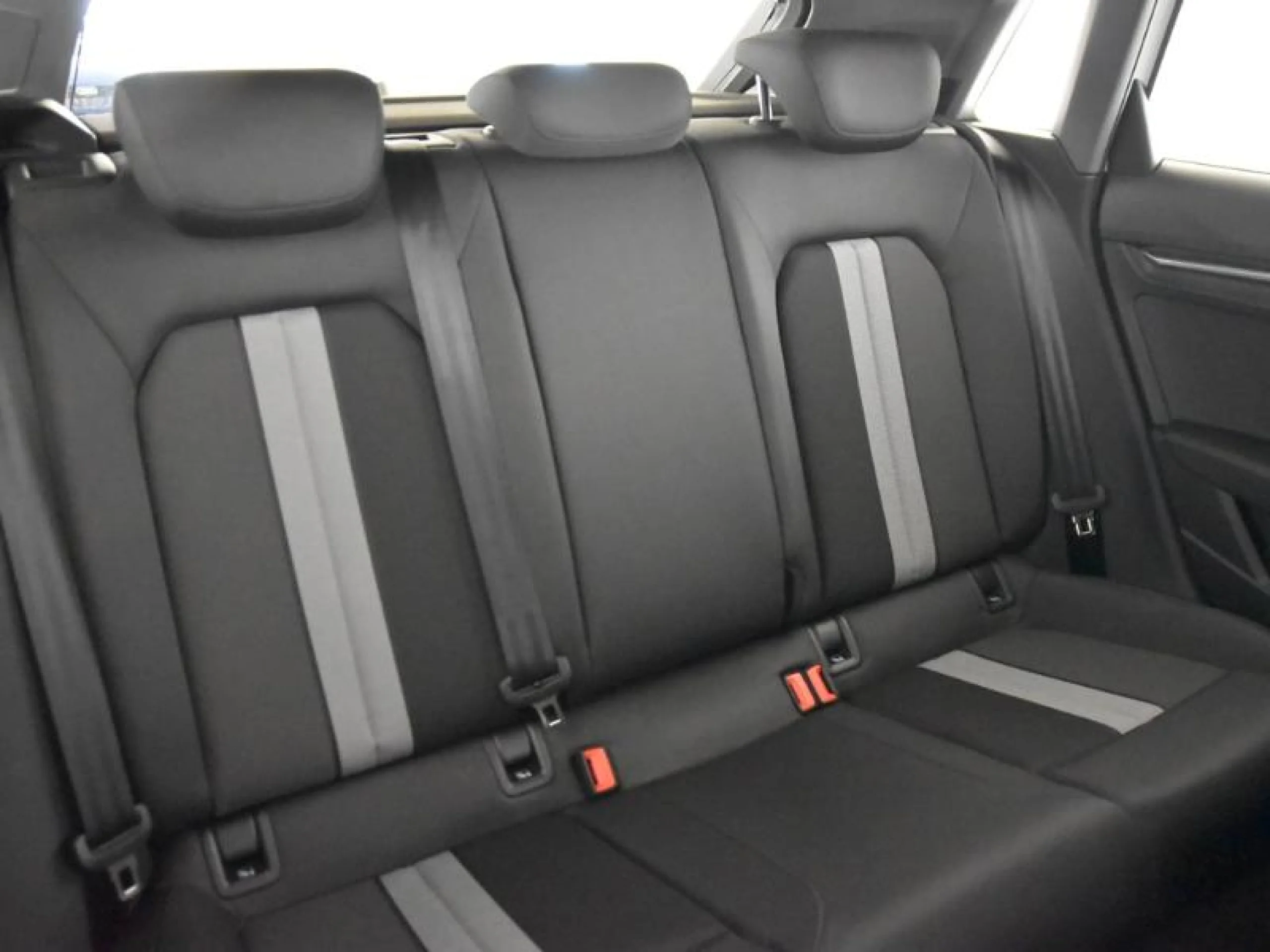 AUDI A3 ALLSTREET ADVANCED TFSI 110KW S TRONIC - Foto 6