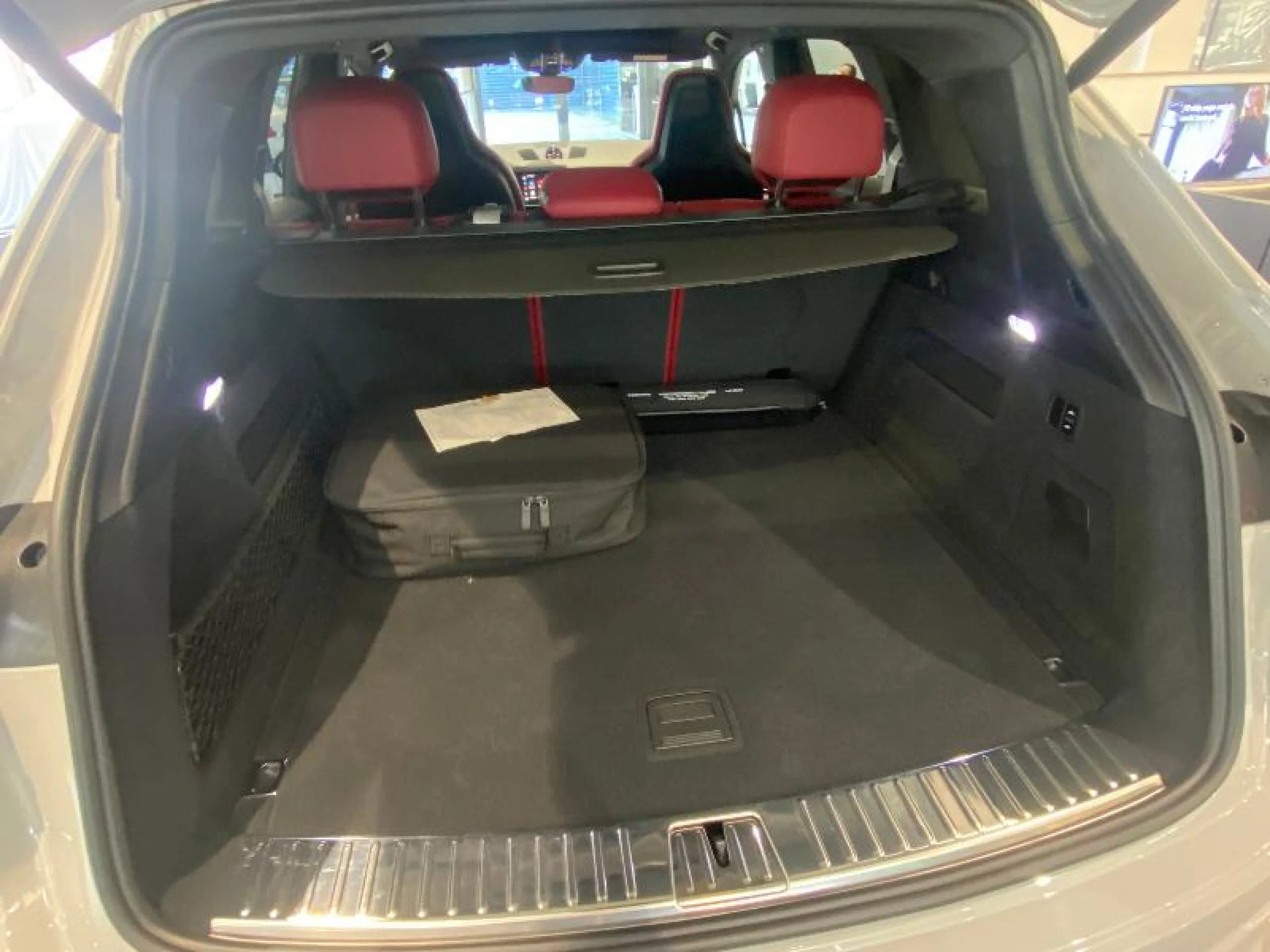 PORSCHE CAYENNE E HYBRID PLATINUM EDITION - Foto 60