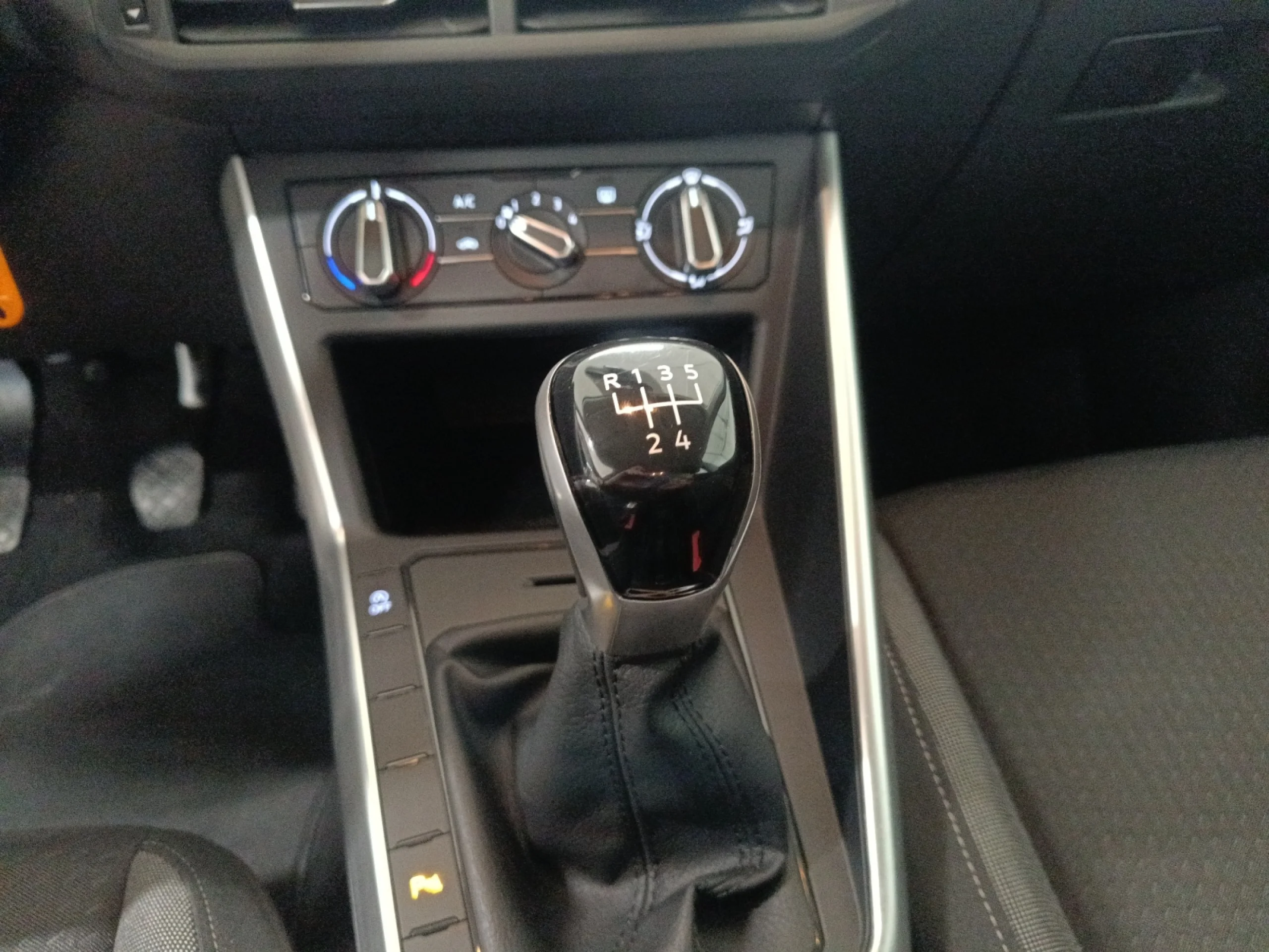 VOLKSWAGEN POLO LIFE 1.0 TSI 70KW (95CV) - Foto 16