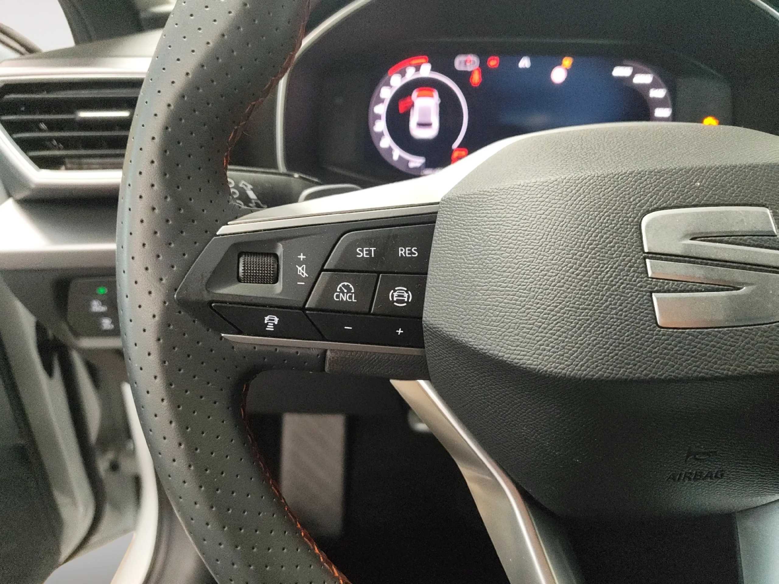 SEAT LEON 1.5 ETSI 85KW DSG S&S FR SPEC EDITION - Foto 10