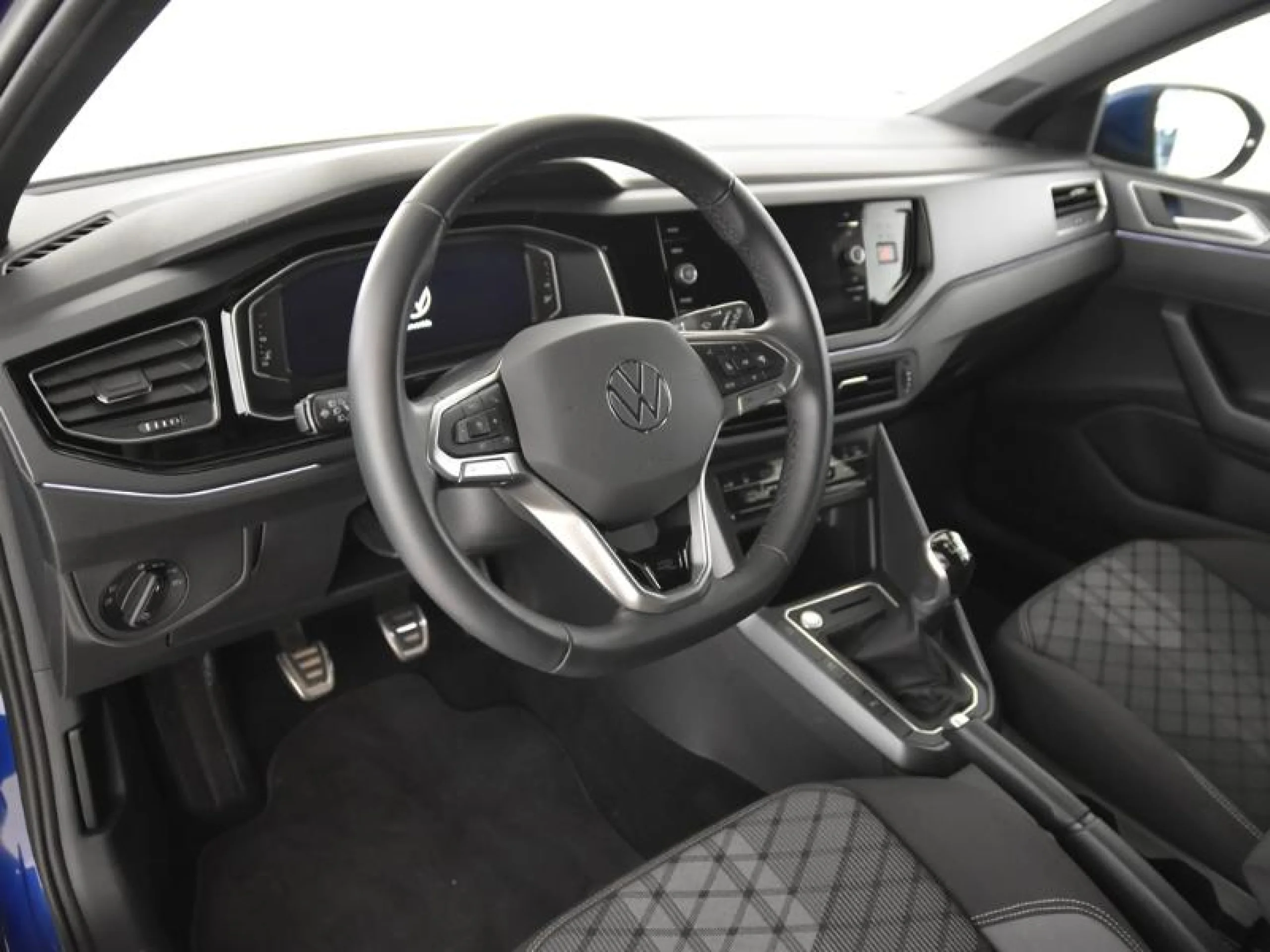 VOLKSWAGEN TAIGO R LINE 1.0 TSI 85KW (115CV) - Foto 9