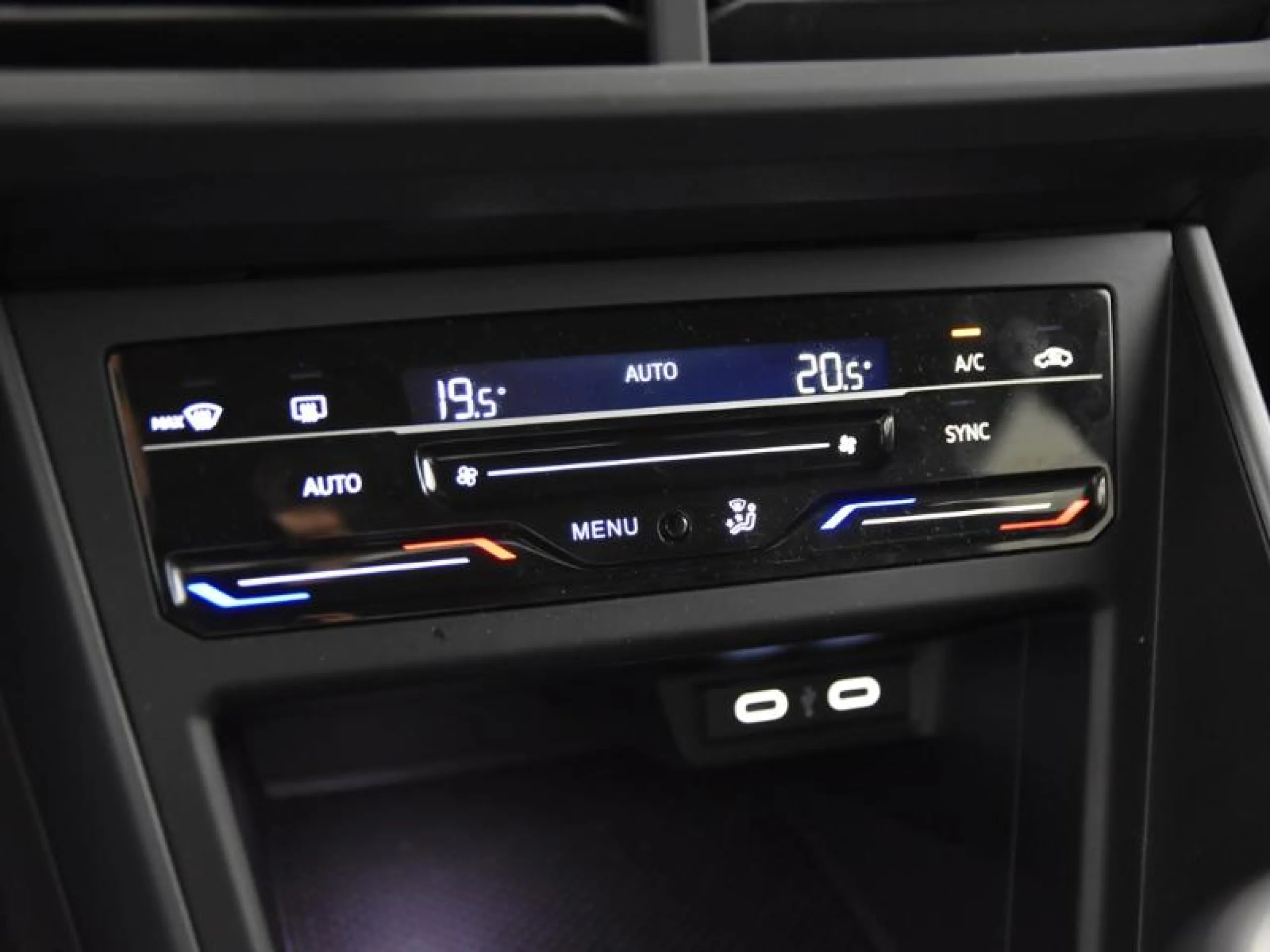 VOLKSWAGEN TAIGO R LINE 1.0 TSI 85KW (115CV) - Foto 11