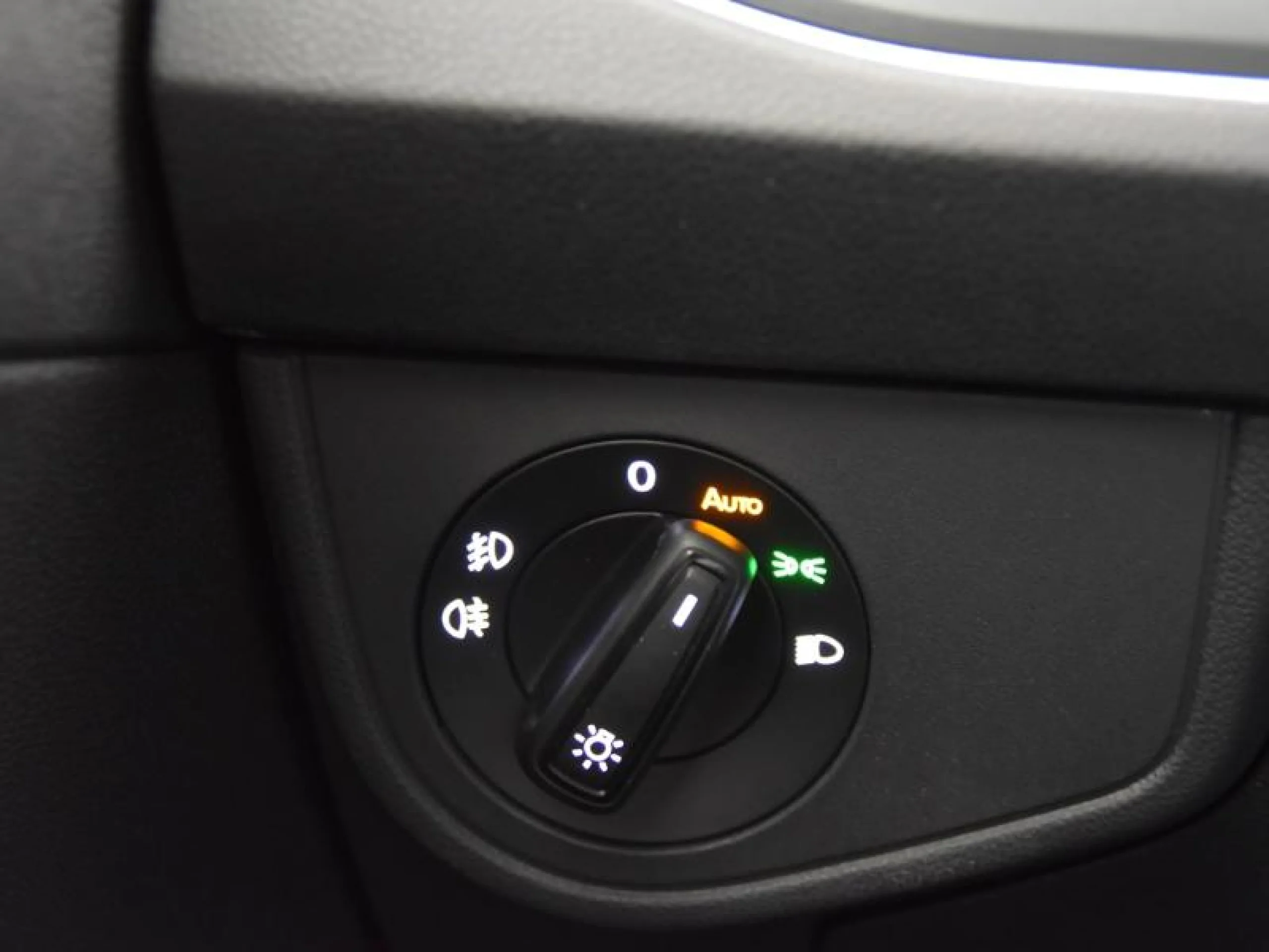 VOLKSWAGEN TAIGO R LINE 1.0 TSI 85KW (115CV) - Foto 16