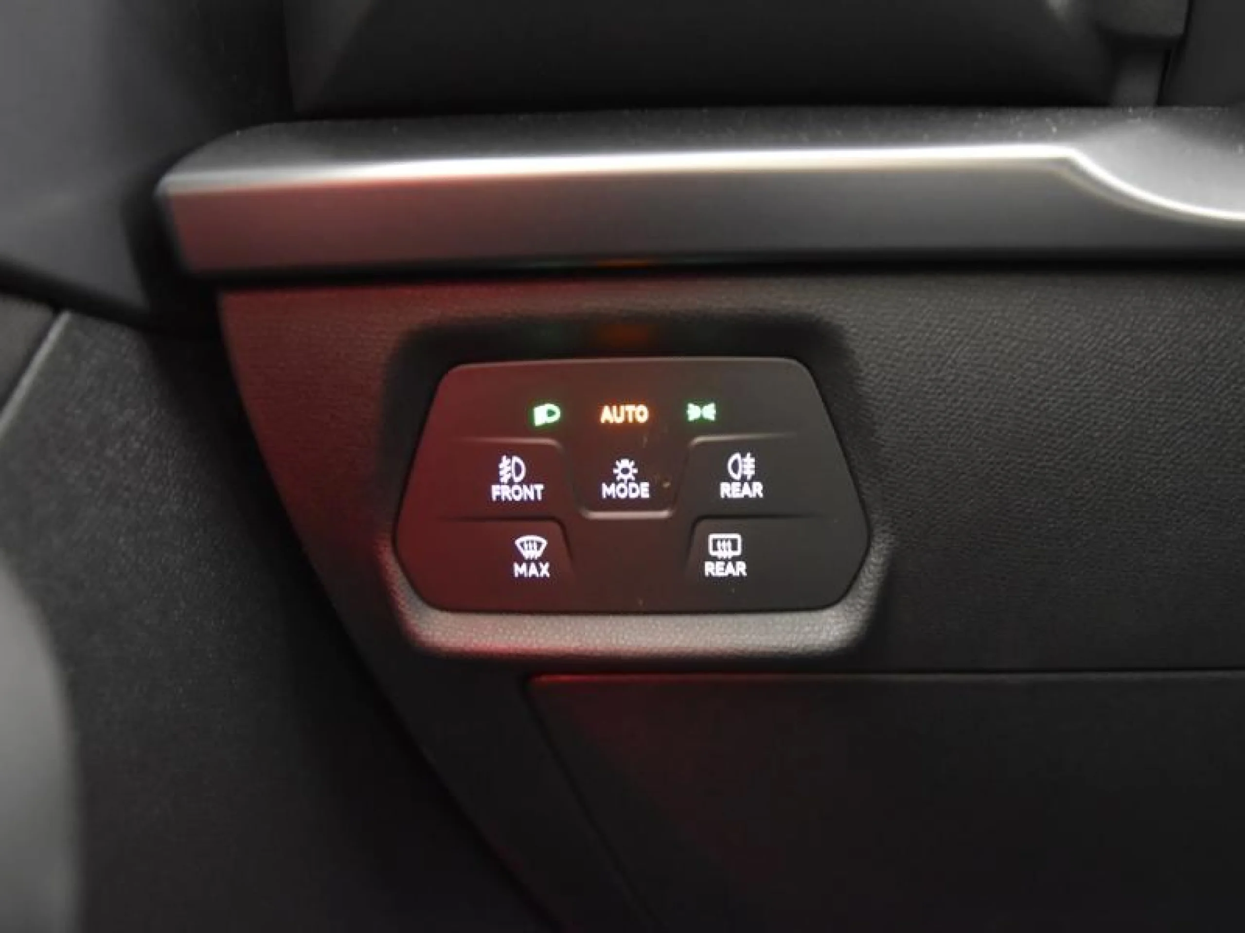 CUPRA LEON 1.5 TSI 110KW (150CV) - Foto 17