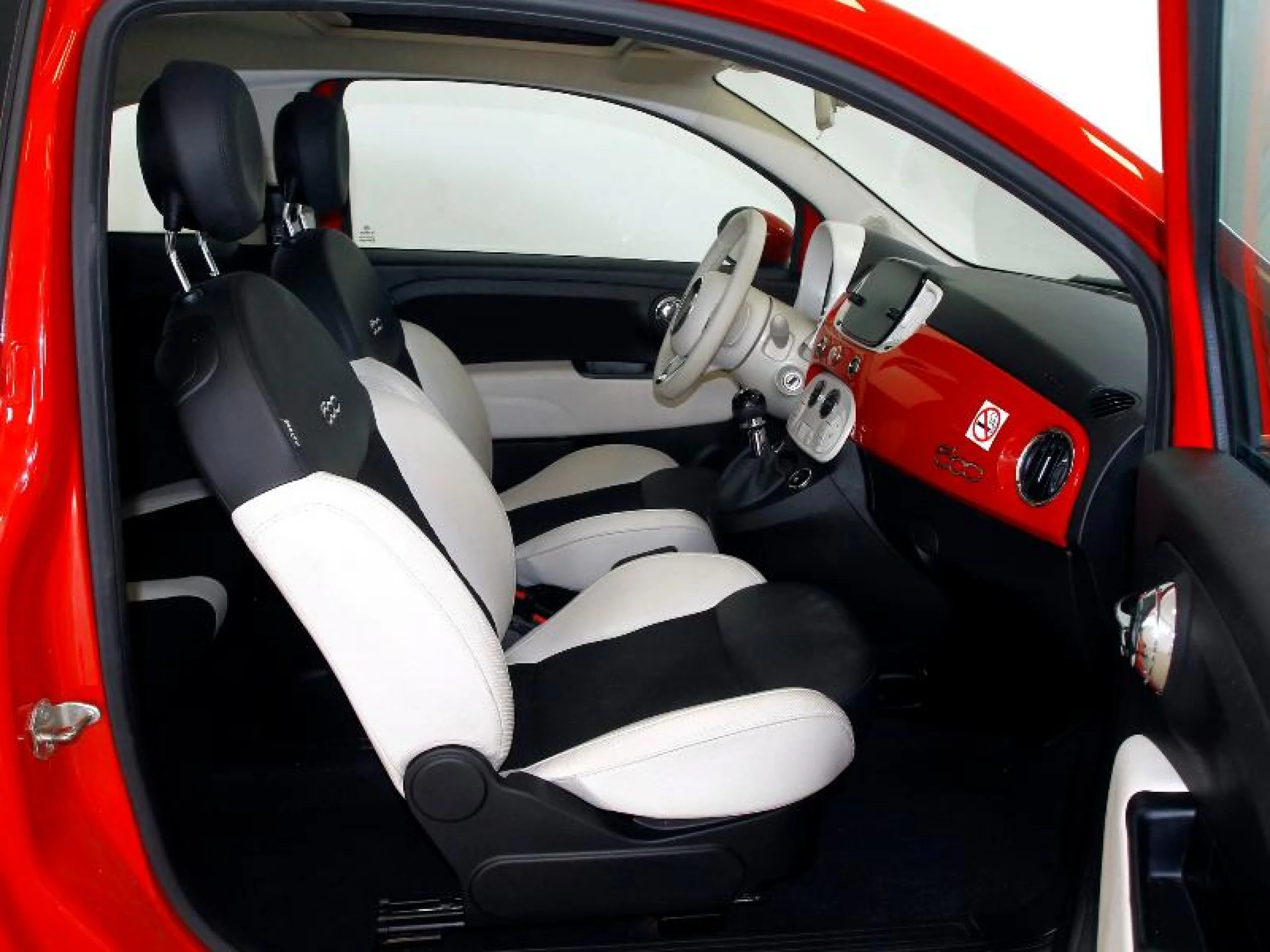FIAT 500 DOLCEVITA 1.0 HYBRID 51KW (70 CV) - Foto 9