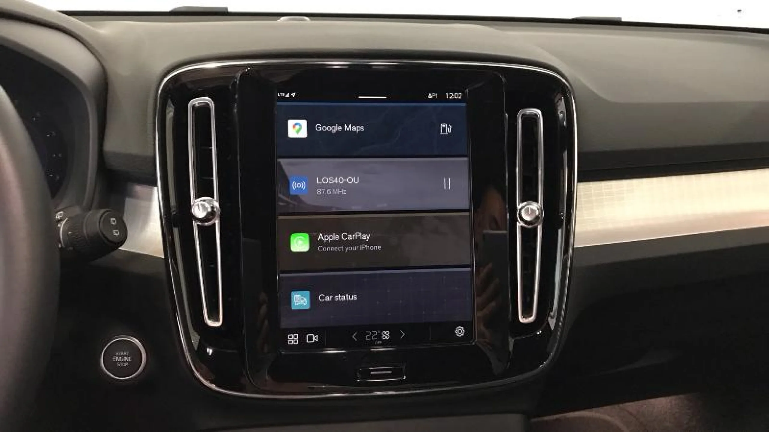 VOLVO XC40 2.0 B3 G CORE AUTO - Foto 14