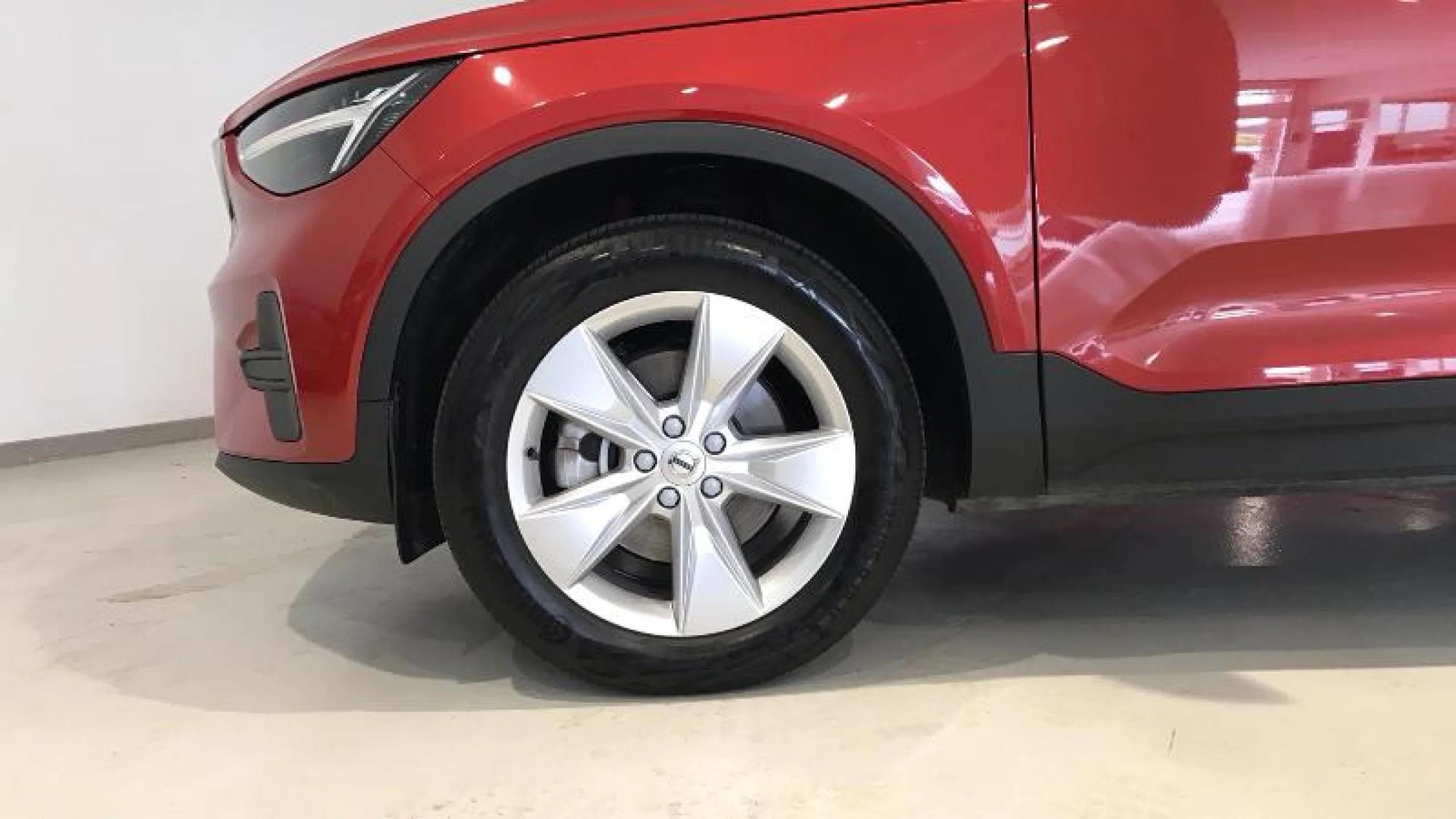 VOLVO XC40 2.0 B3 G CORE AUTO - Foto 15