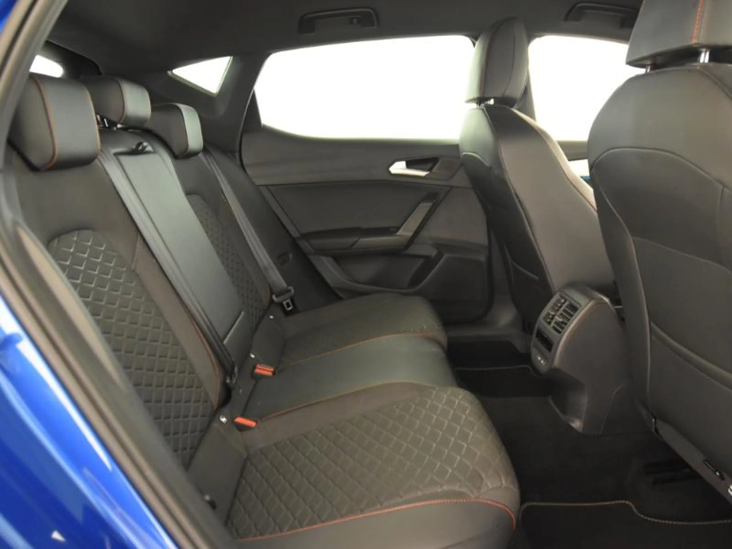 SEAT LEON 1.0 ETSI 81KW DSG 7 S&S FR XL ECO - Foto 6