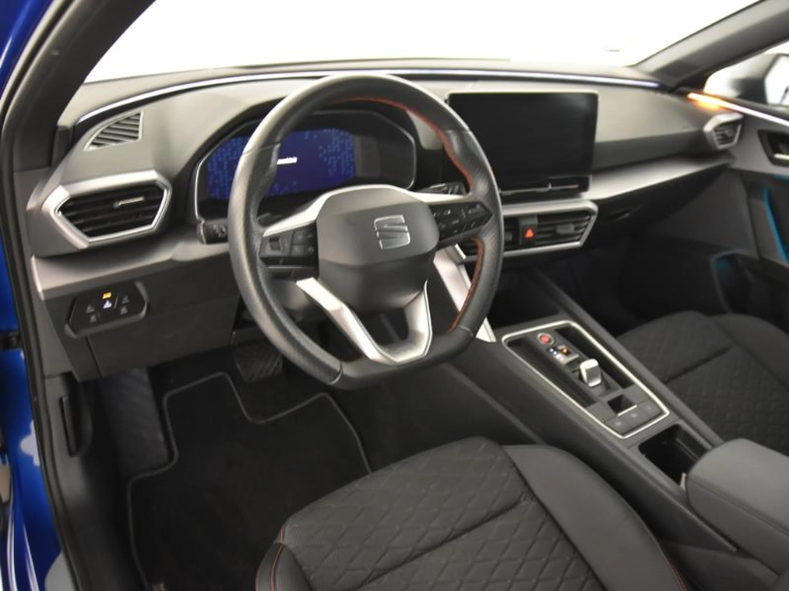 SEAT LEON 1.0 ETSI 81KW DSG 7 S&S FR XL ECO - Foto 9