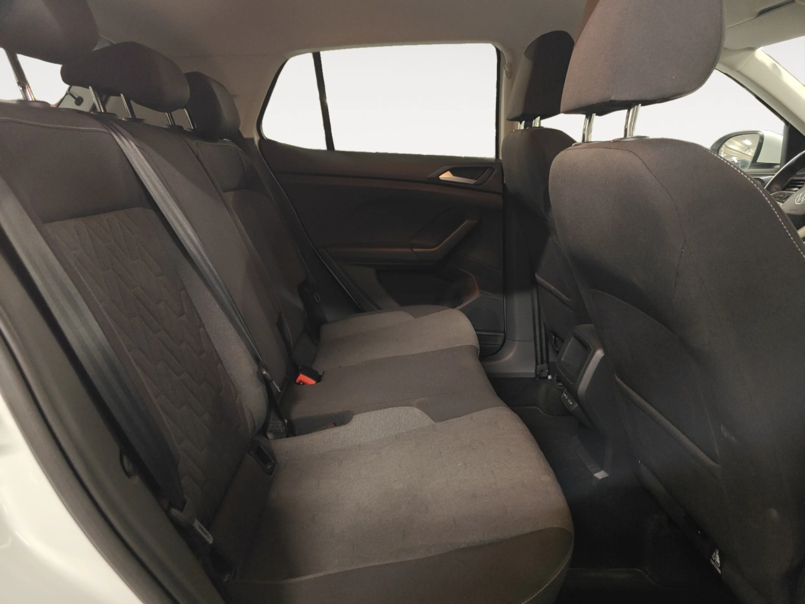 VOLKSWAGEN T CROSS ··MÁS·· 1.0 TSI 85KW (115CV) - Foto 6