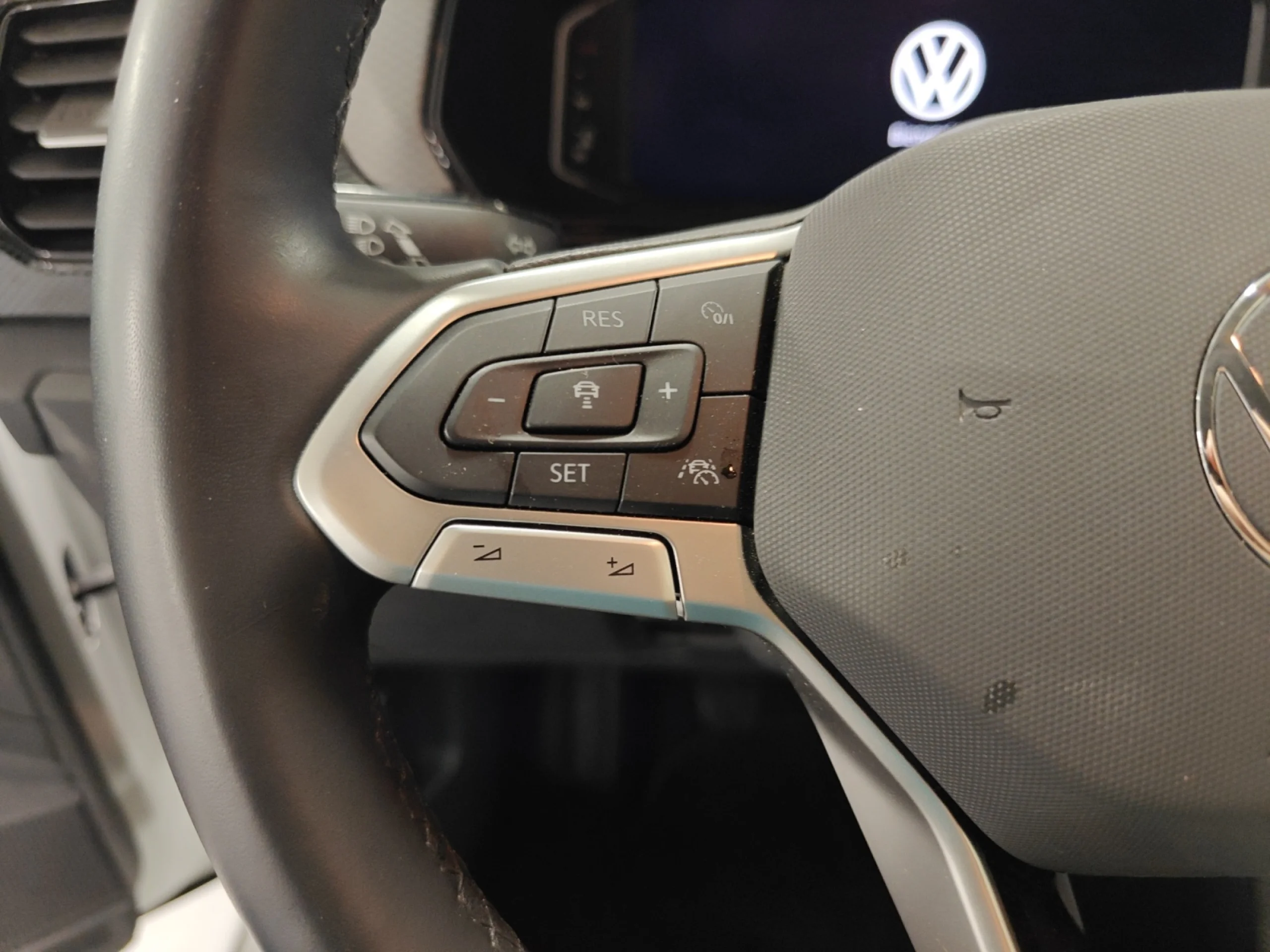 VOLKSWAGEN T CROSS ··MÁS·· 1.0 TSI 85KW (115CV) - Foto 11