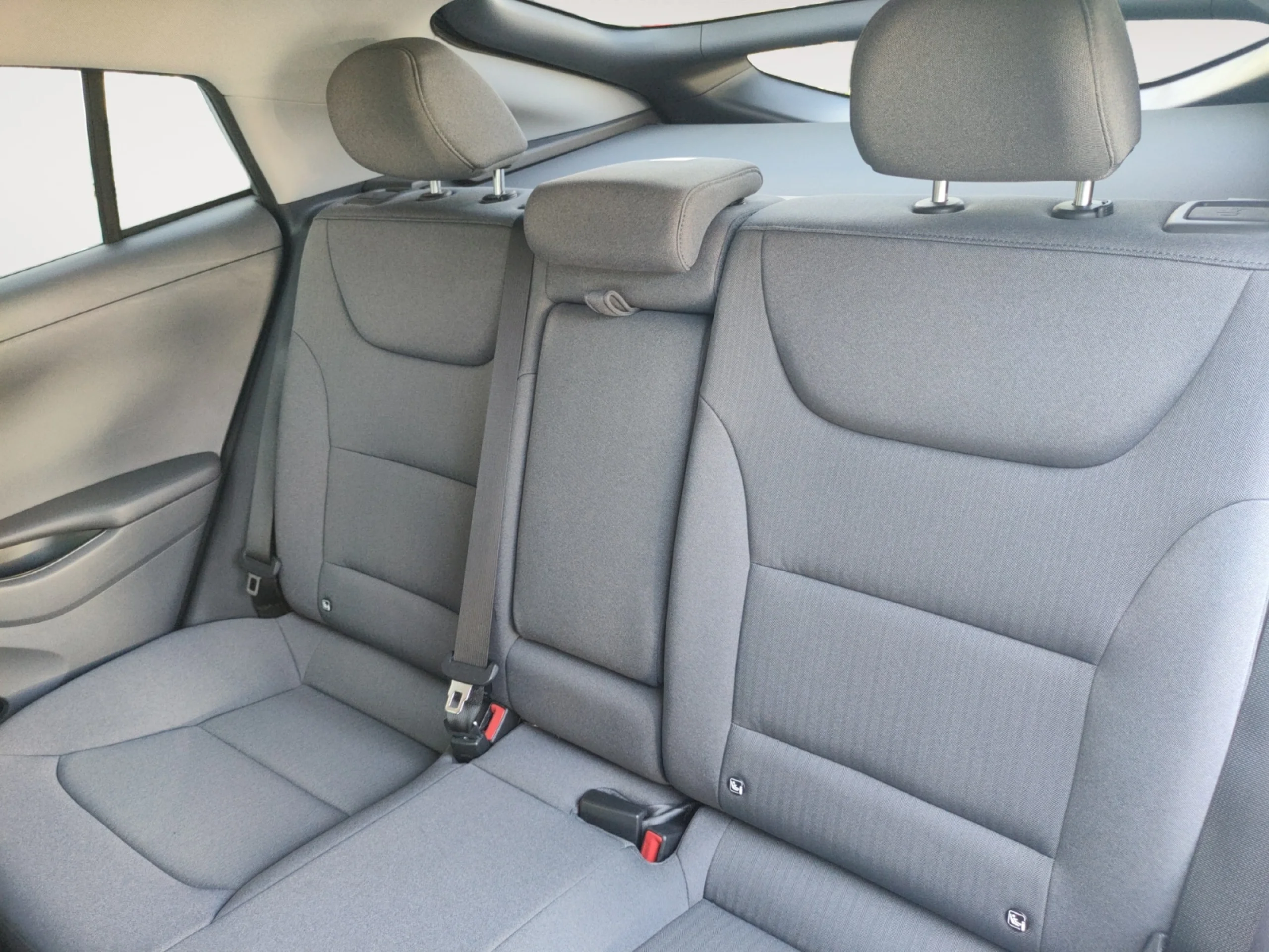 HYUNDAI IONIQ 1.6 GDI HEV KLASS DCT - Foto 6