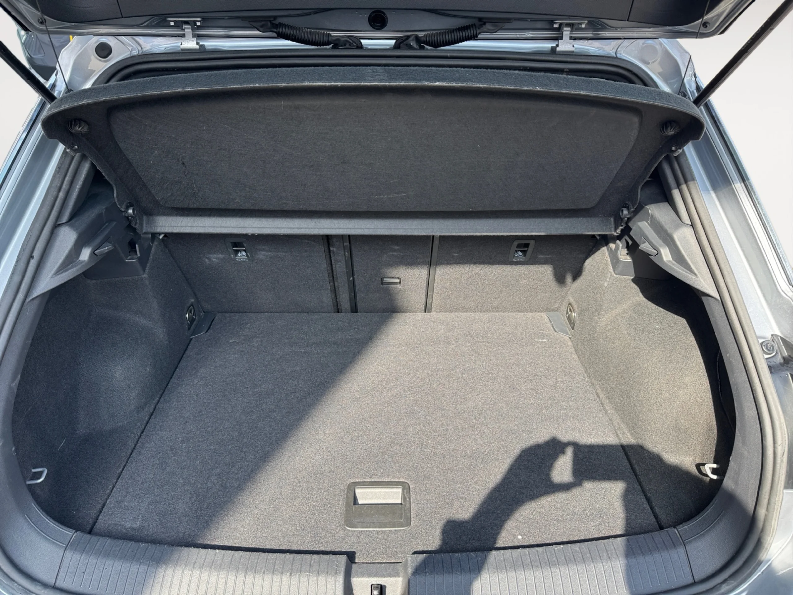 VOLKSWAGEN T ROC R LINE 1.5 TSI 110KW (150CV) DSG - Foto 7