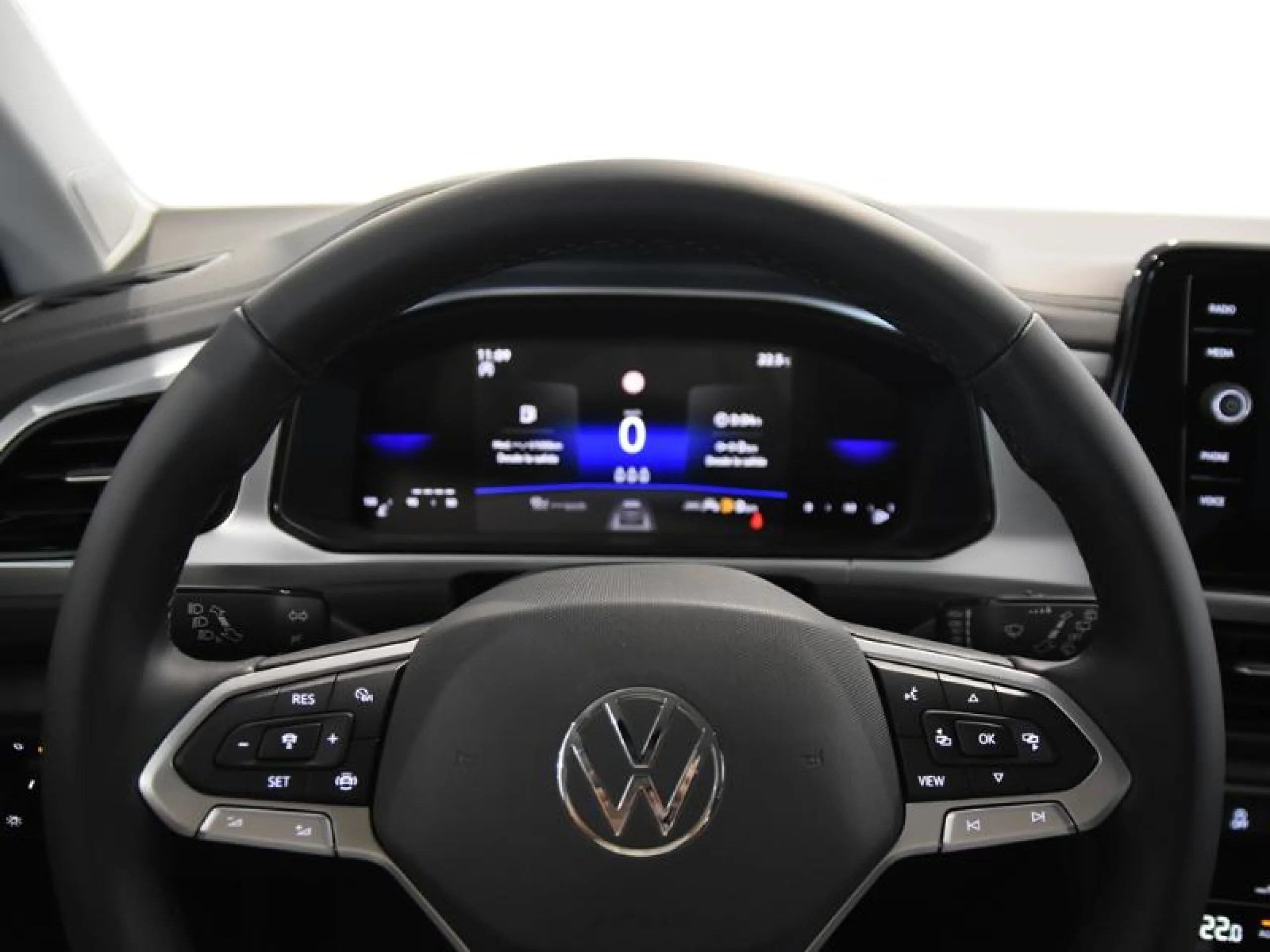 VOLKSWAGEN T ROC T ROC MÁS 1.0 TSI 85 KW (116 CV)  6 VEL. - Foto 15