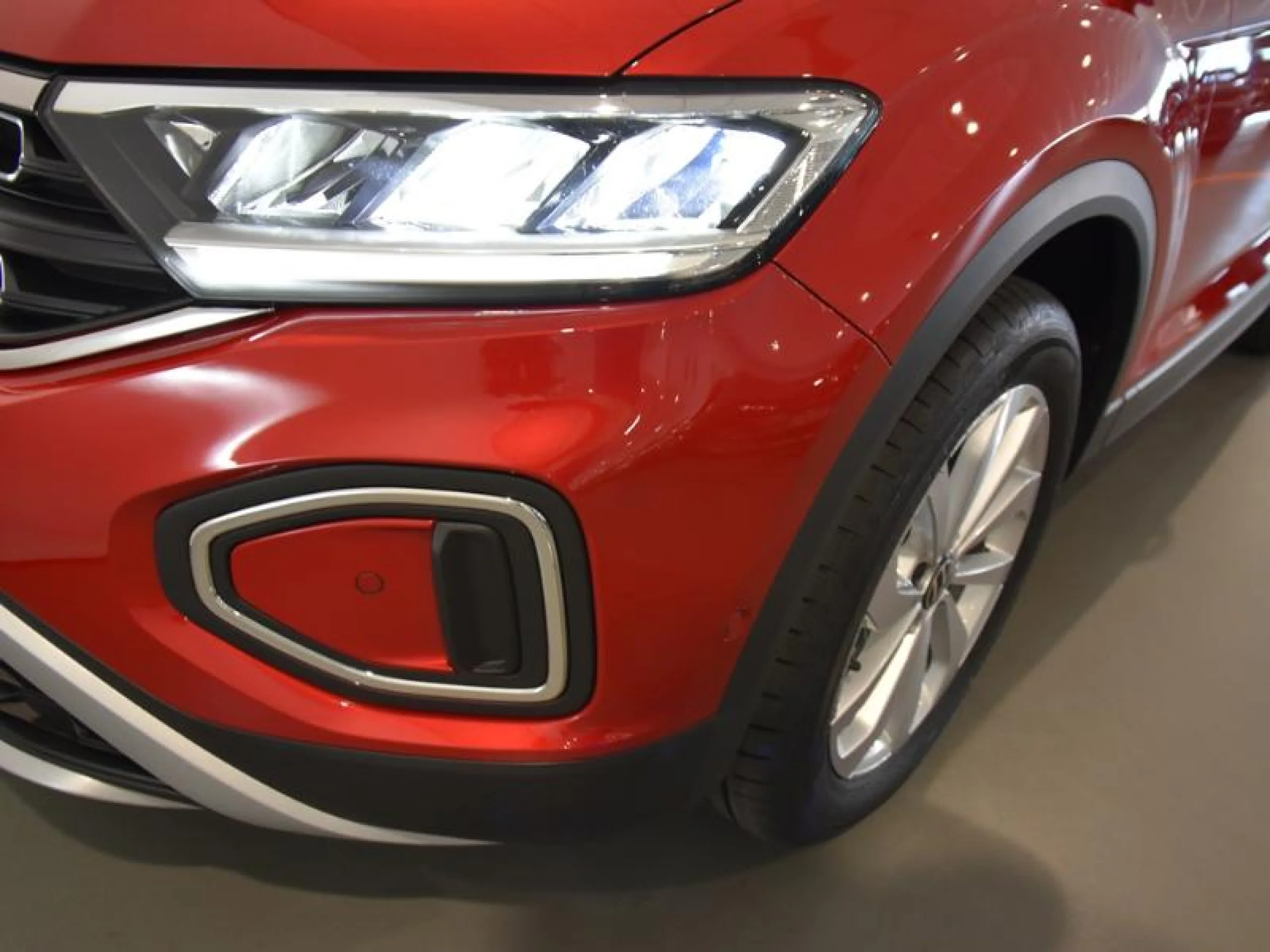 VOLKSWAGEN T ROC T ROC MÁS 1.0 TSI 85 KW (116 CV)  6 VEL. - Foto 18