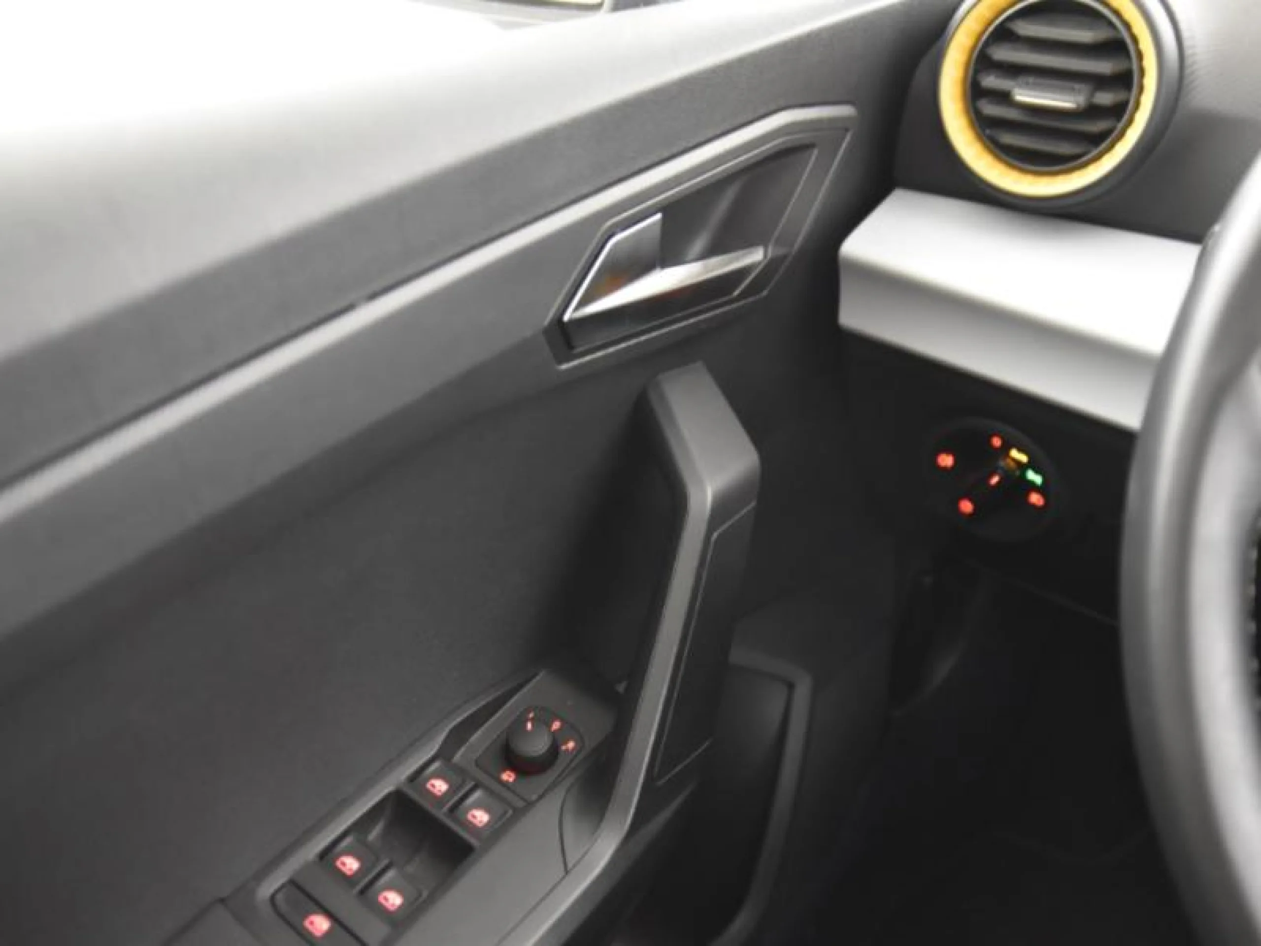 SEAT ARONA 1.0 TSI 81KW (110CV) STYLE - Foto 17