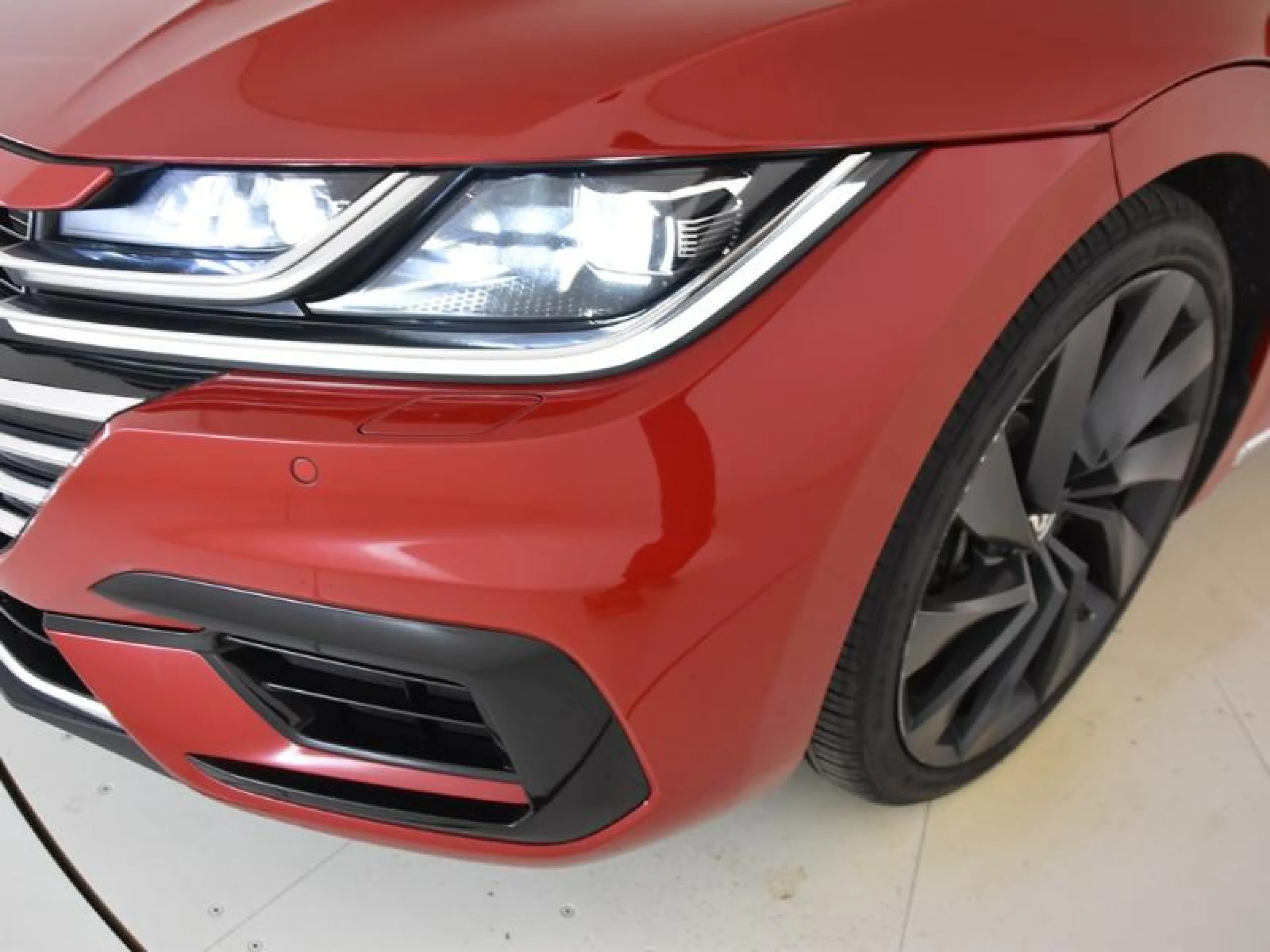 VOLKSWAGEN ARTEON R LINE 2.0 TDI 176KW (240CV) DSG 4MOTION - Foto 22