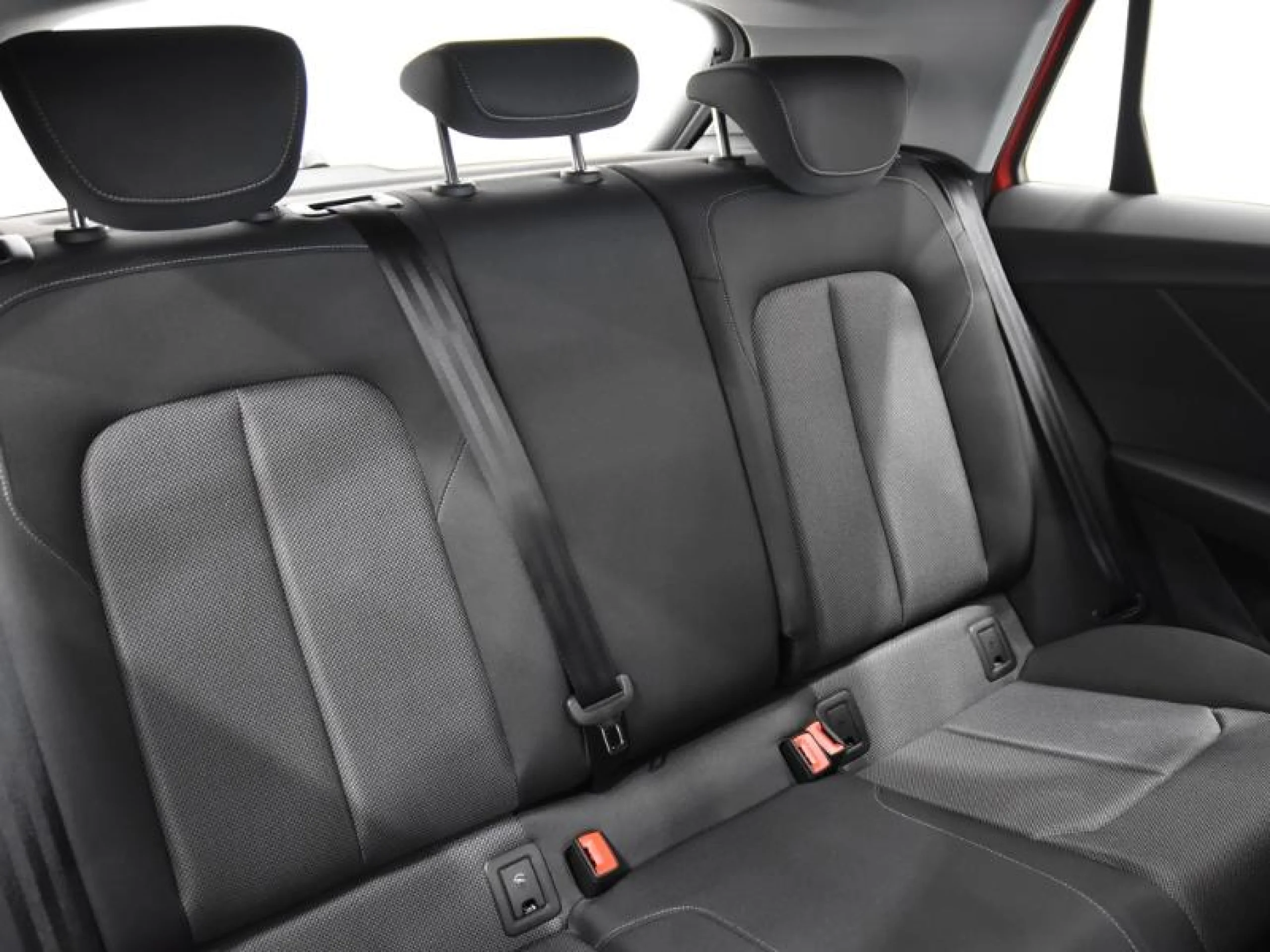 AUDI Q2 ADVANCED 30 TDI 85KW (116CV) S TRONIC - Foto 6