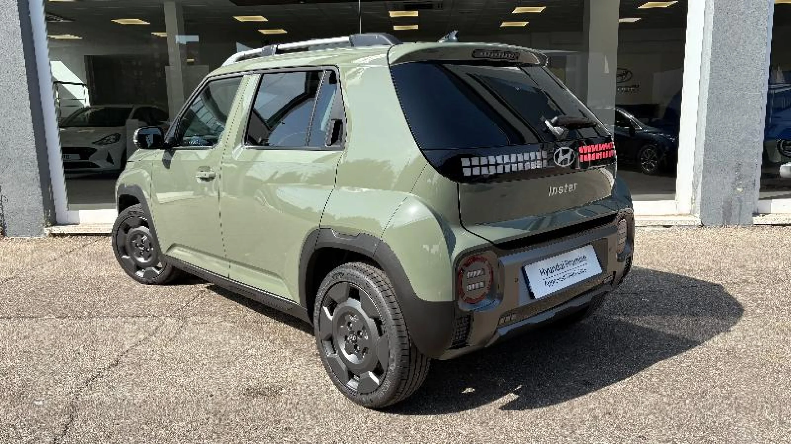 HYUNDAI INSTER 49KWH 85KW (115CV) MAXX CROSS - Foto 9