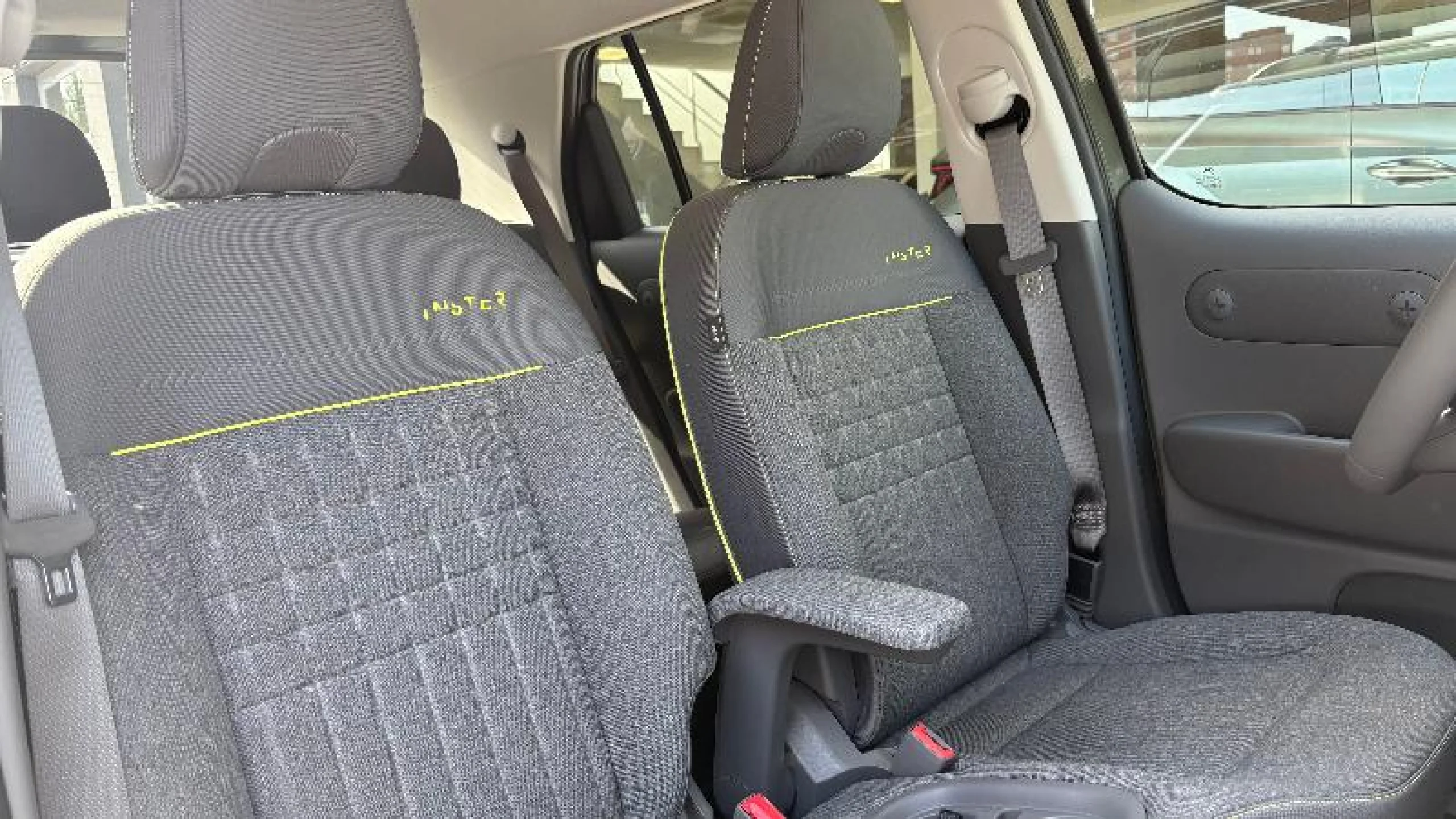 HYUNDAI INSTER 49KWH 85KW (115CV) MAXX CROSS - Foto 12