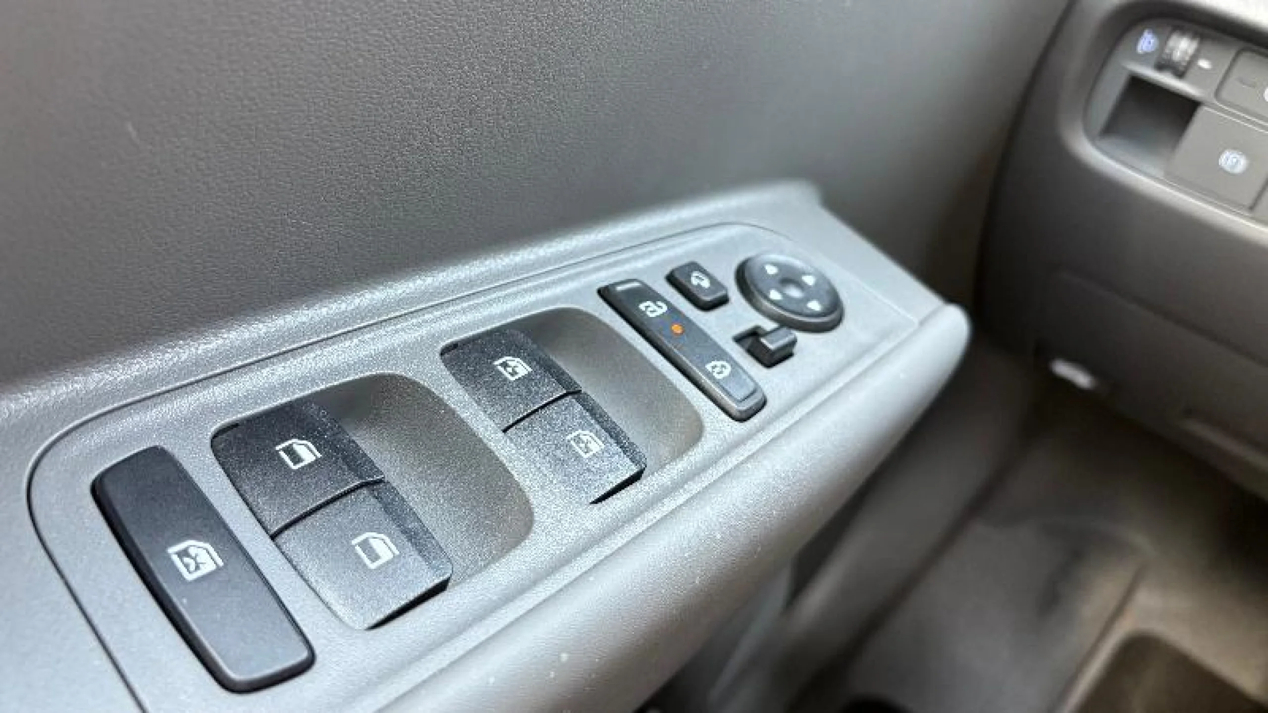 HYUNDAI INSTER 49KWH 85KW (115CV) MAXX CROSS - Foto 16