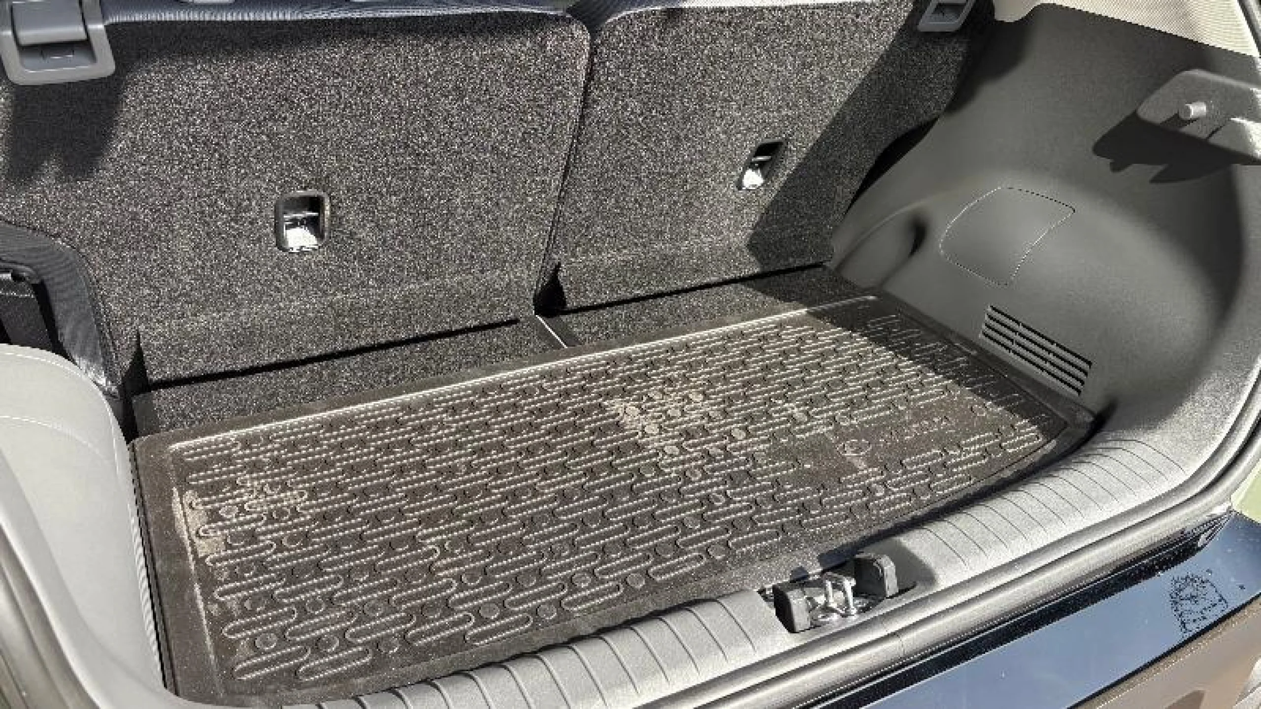 HYUNDAI INSTER 49KWH 85KW (115CV) MAXX CROSS - Foto 27