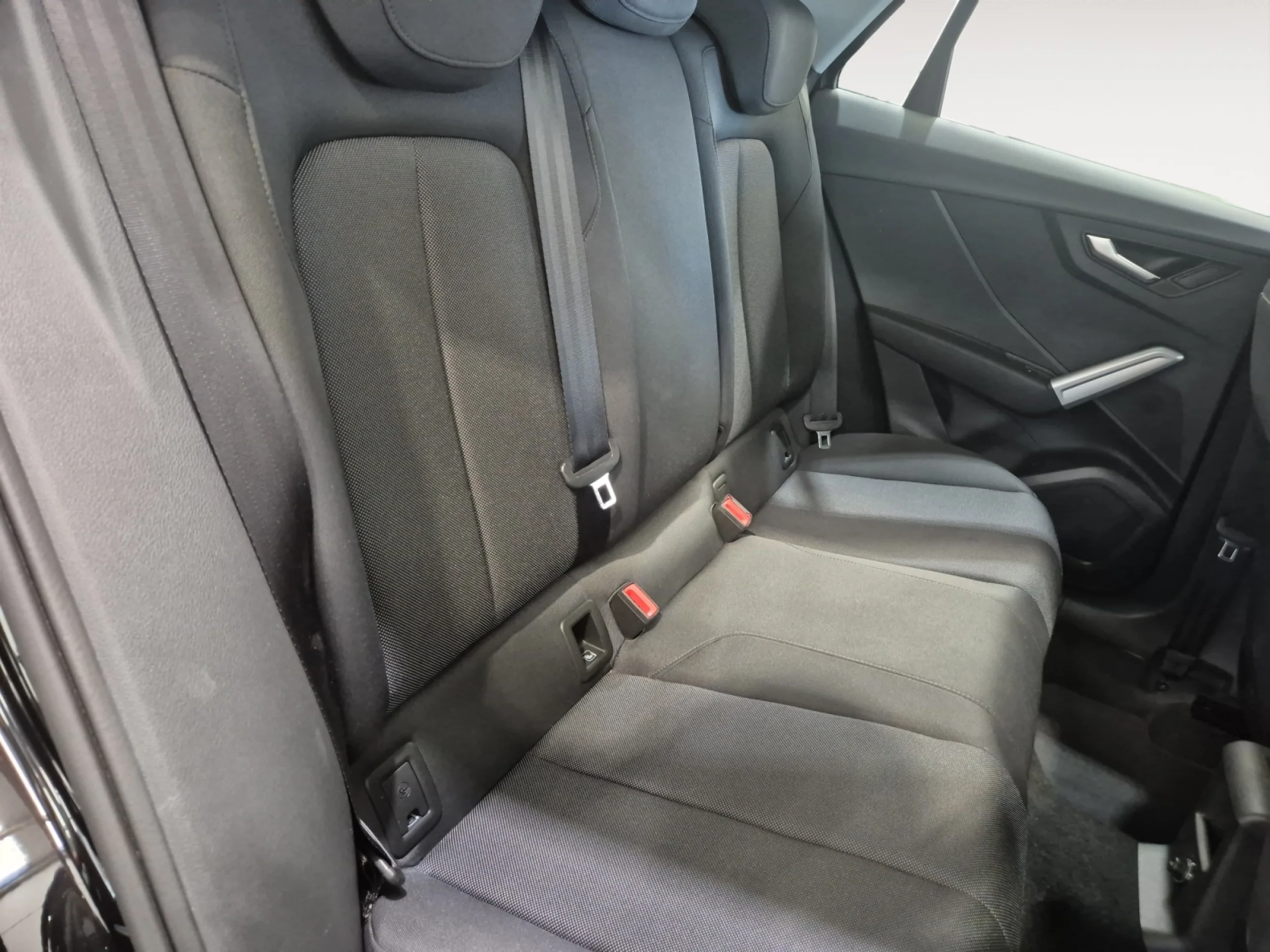 AUDI Q2 ADVANCED 30 TDI 85KW (116CV) - Foto 6