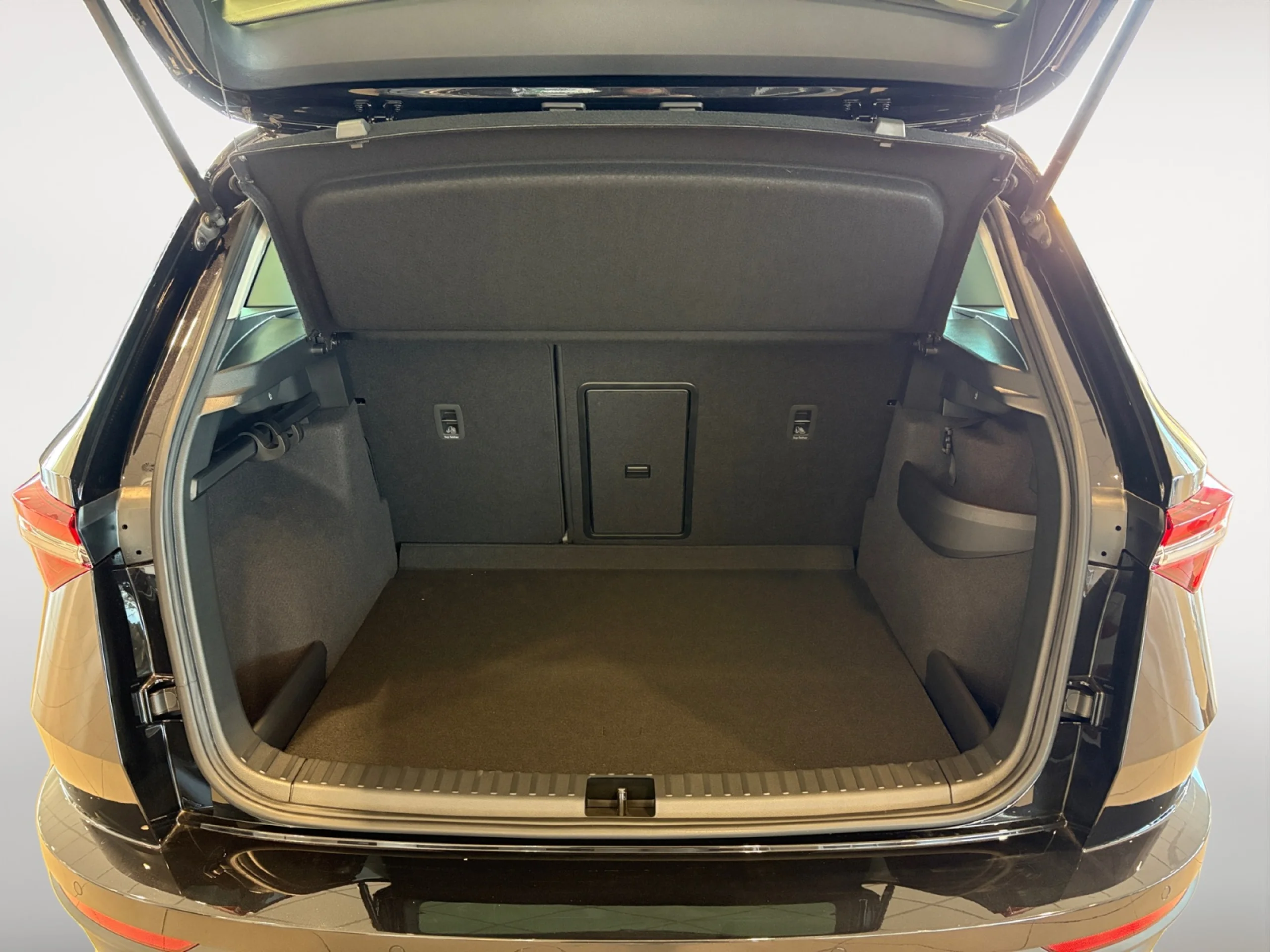 SKODA KAROQ 1.5 TSI 110KW (150CV) ACT SELECTION - Foto 8