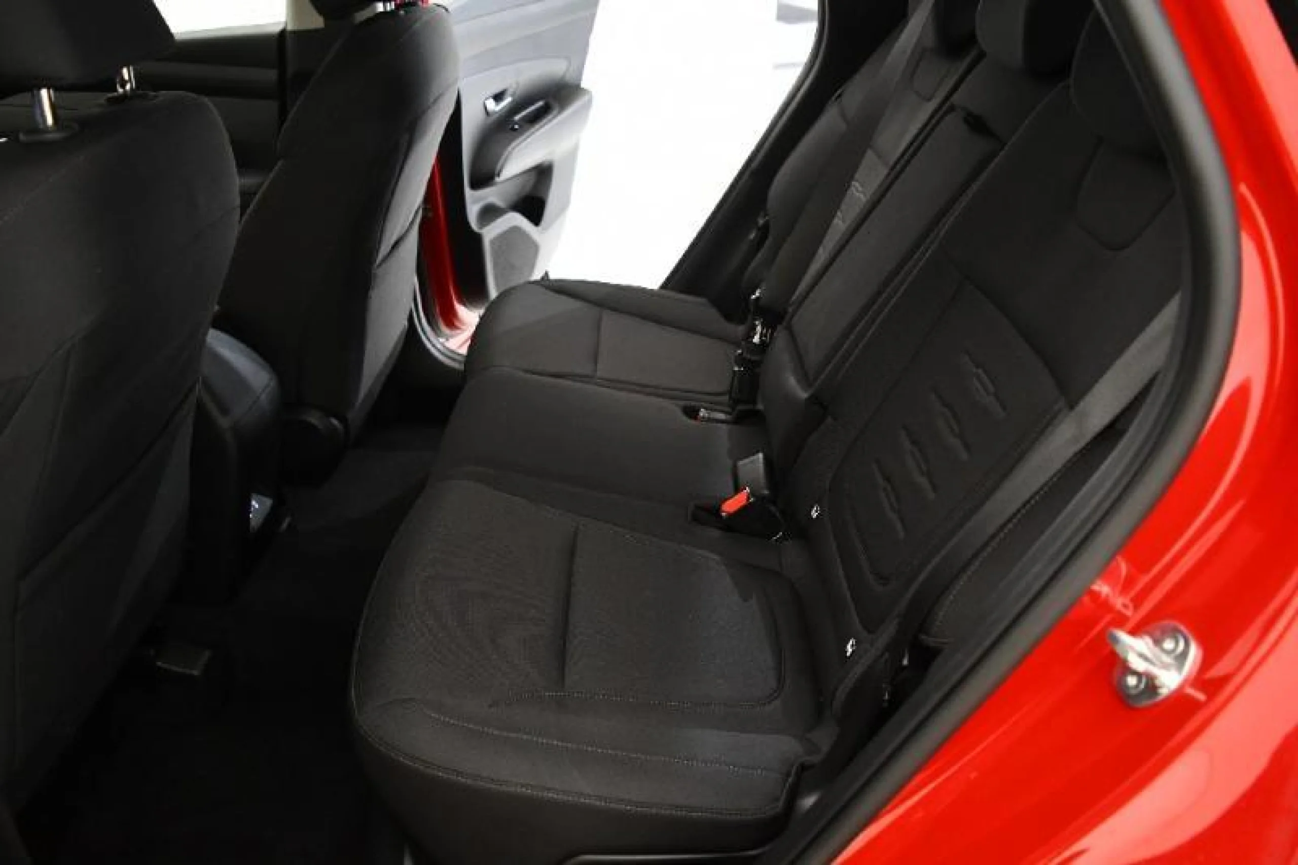 HYUNDAI TUCSON 1.6T 118KW (160CV) 48V MAXX - Foto 8