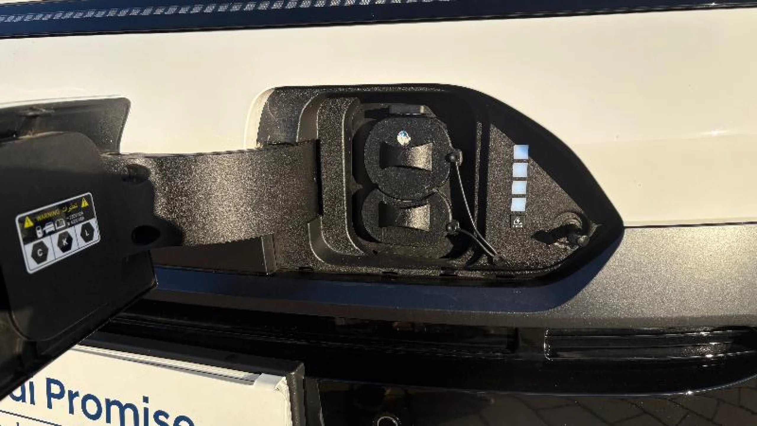 HYUNDAI KONA EV 150KW 65KWH N LINE - Foto 3