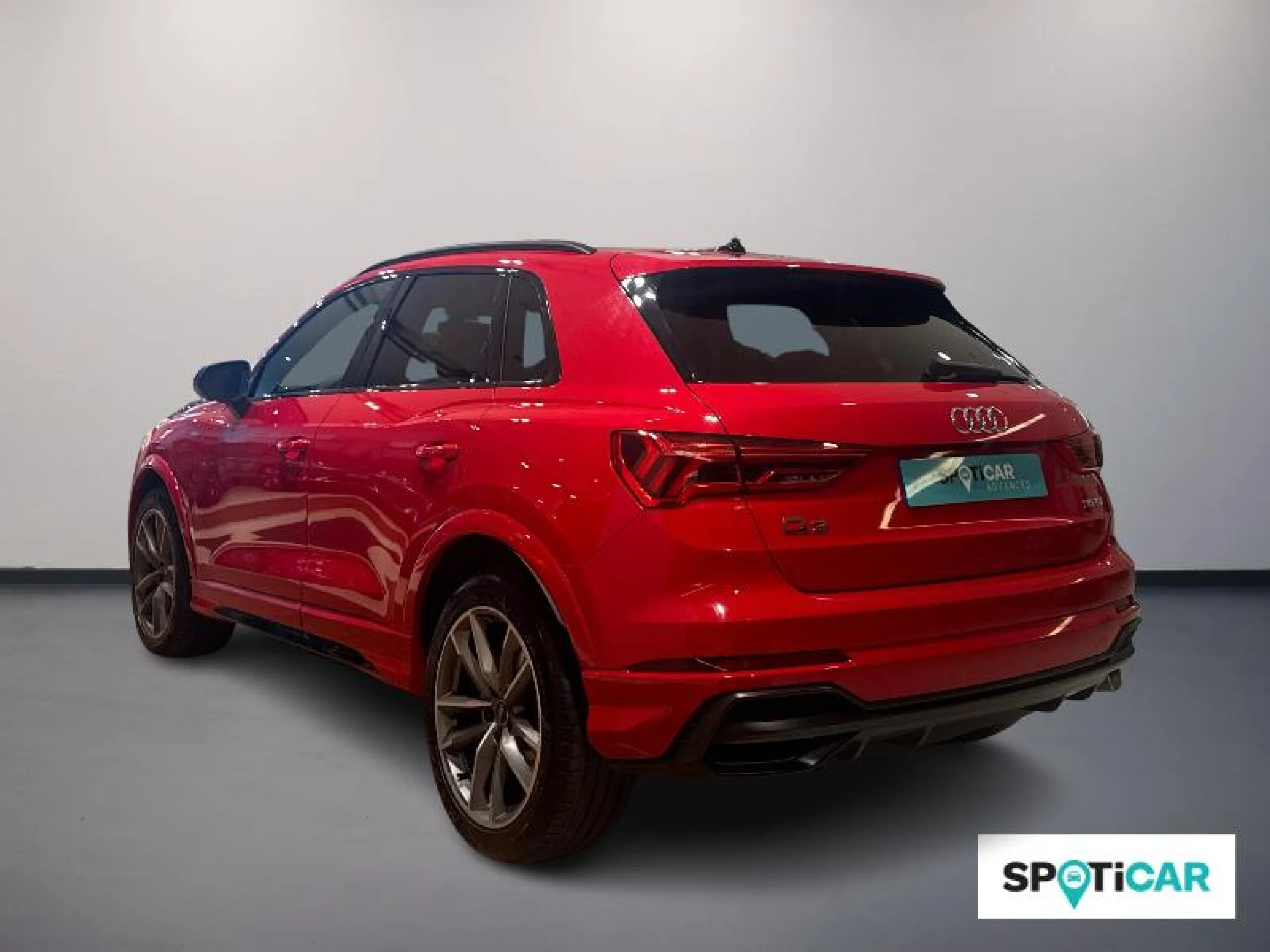 AUDI Q3 BLACK LINE 35 TDI 110KW (150CV) S TRONIC - Foto 7