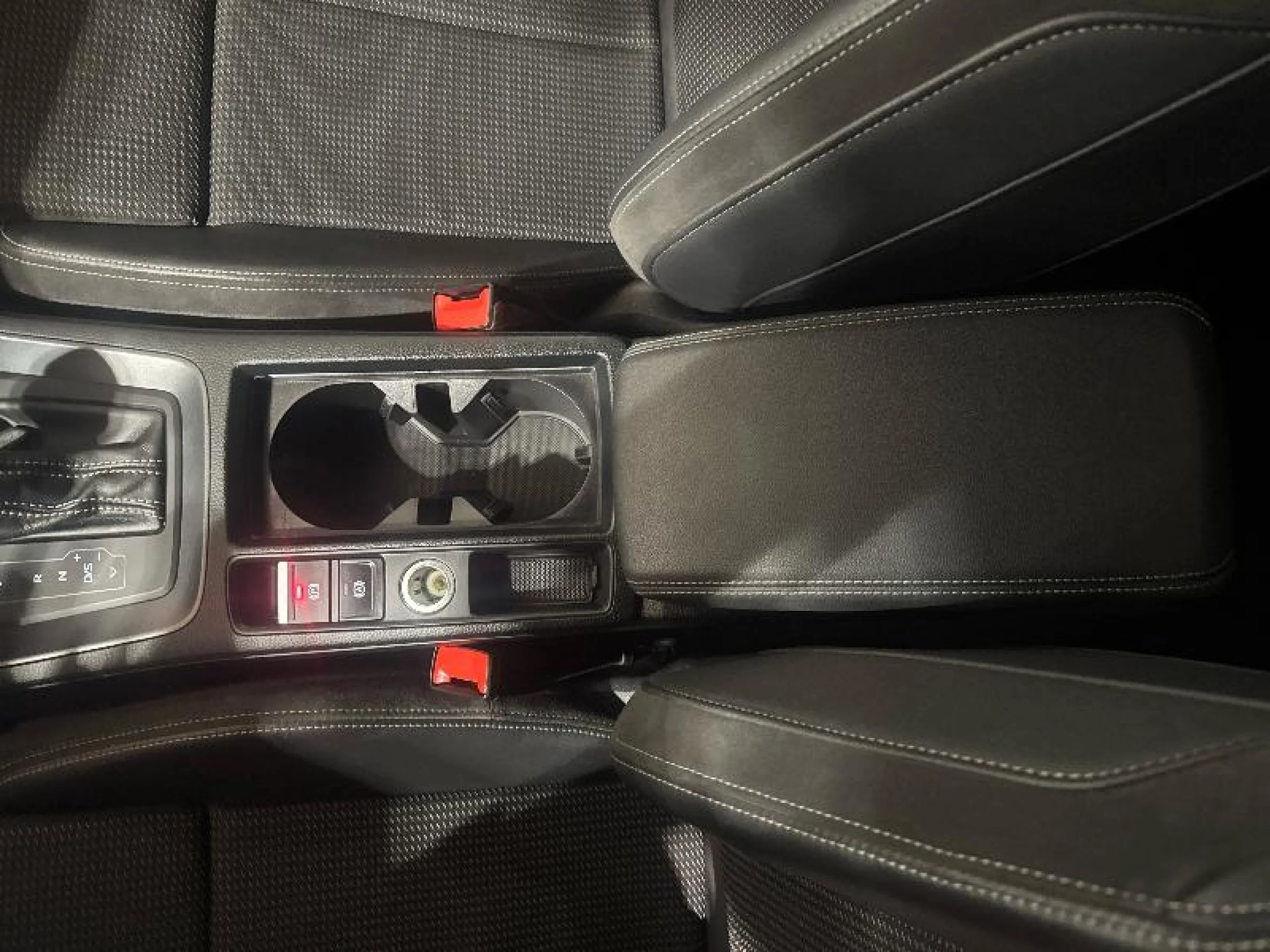 AUDI Q3 BLACK LINE 35 TDI 110KW (150CV) S TRONIC - Foto 20