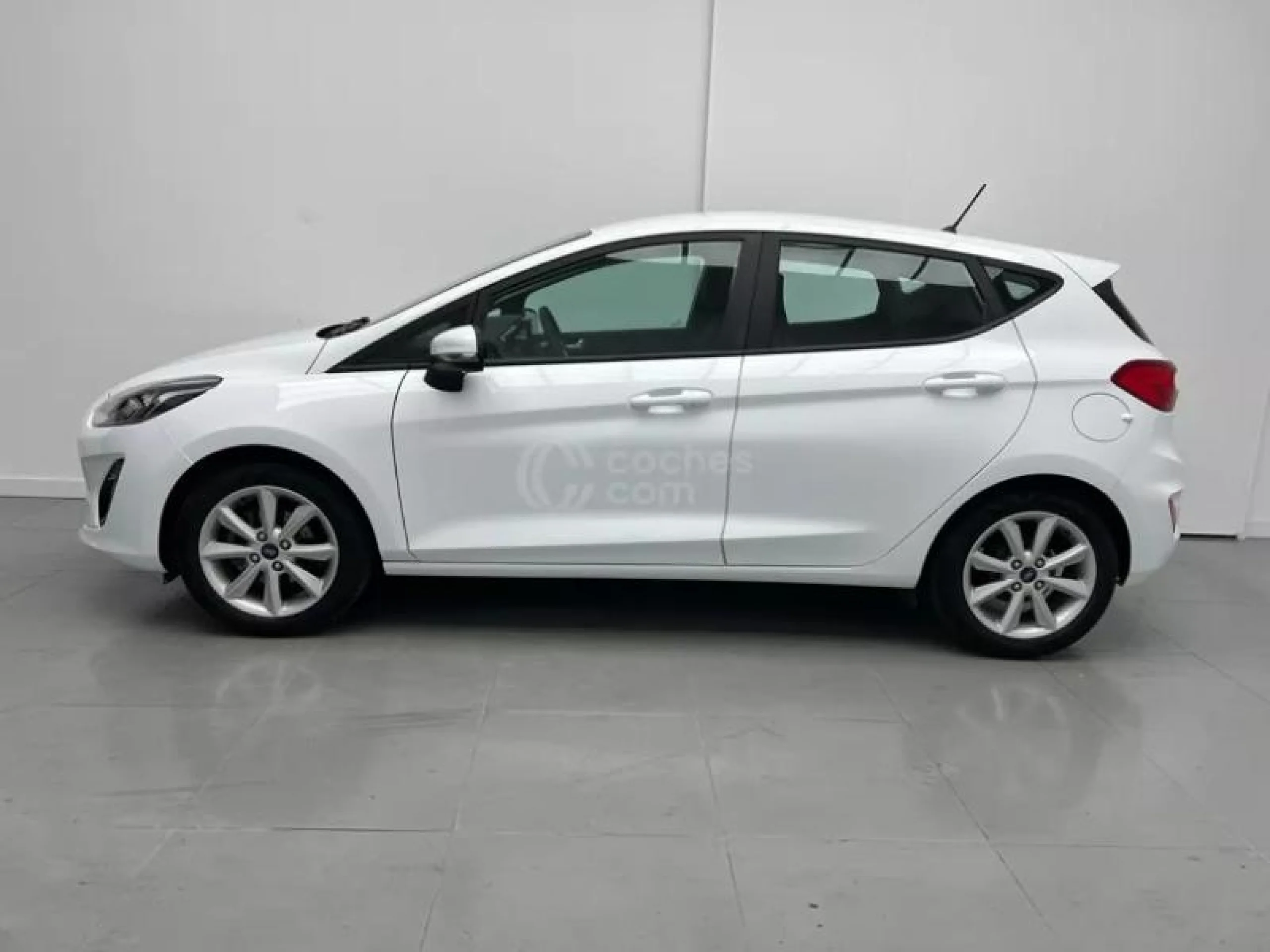 FORD FIESTA 1.1 TI VCT 63KW TREND 5P - Foto 2