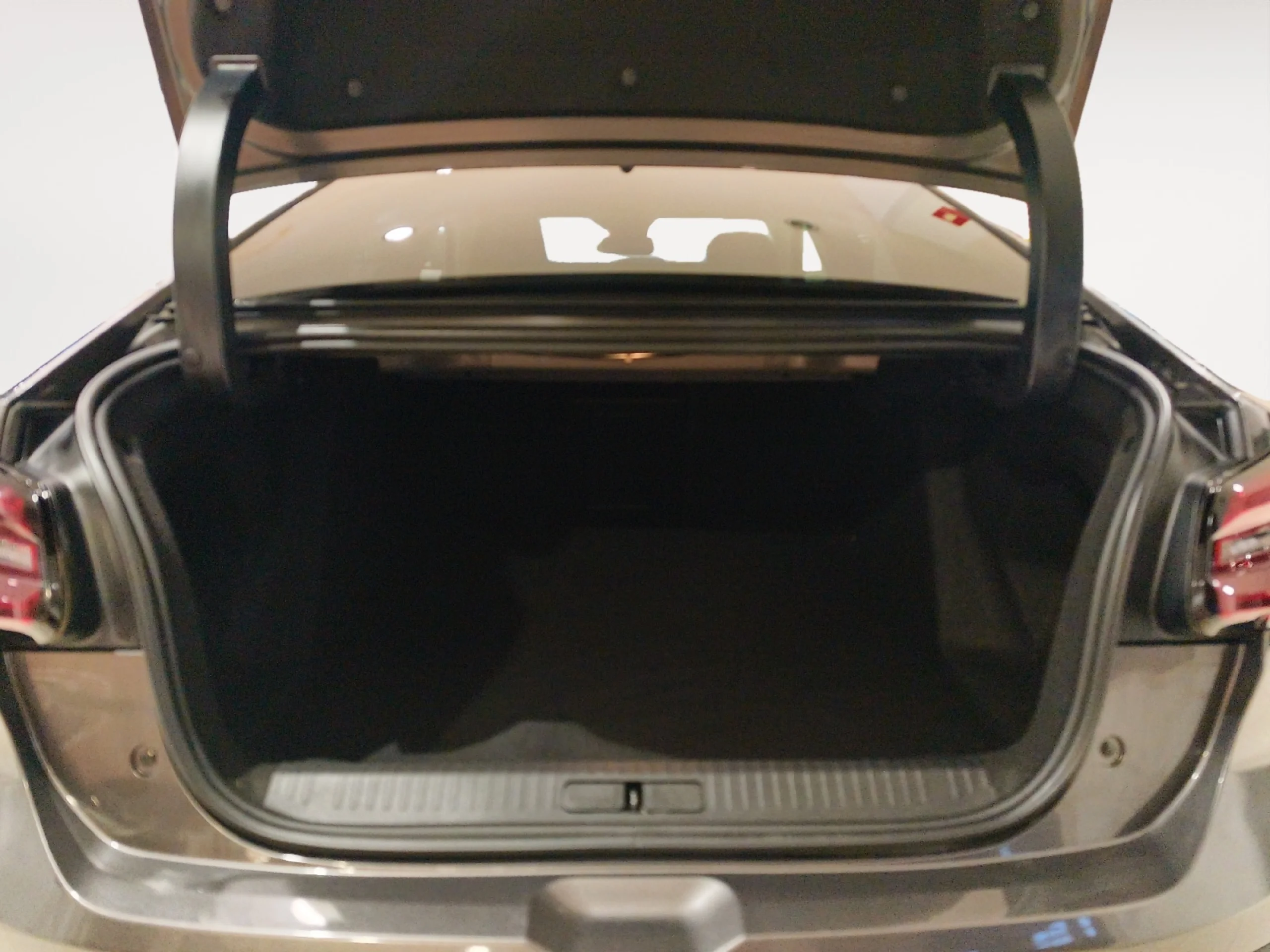 CITROEN C4 x PURETECH 130 S&S EAT8 SHINE - Foto 8