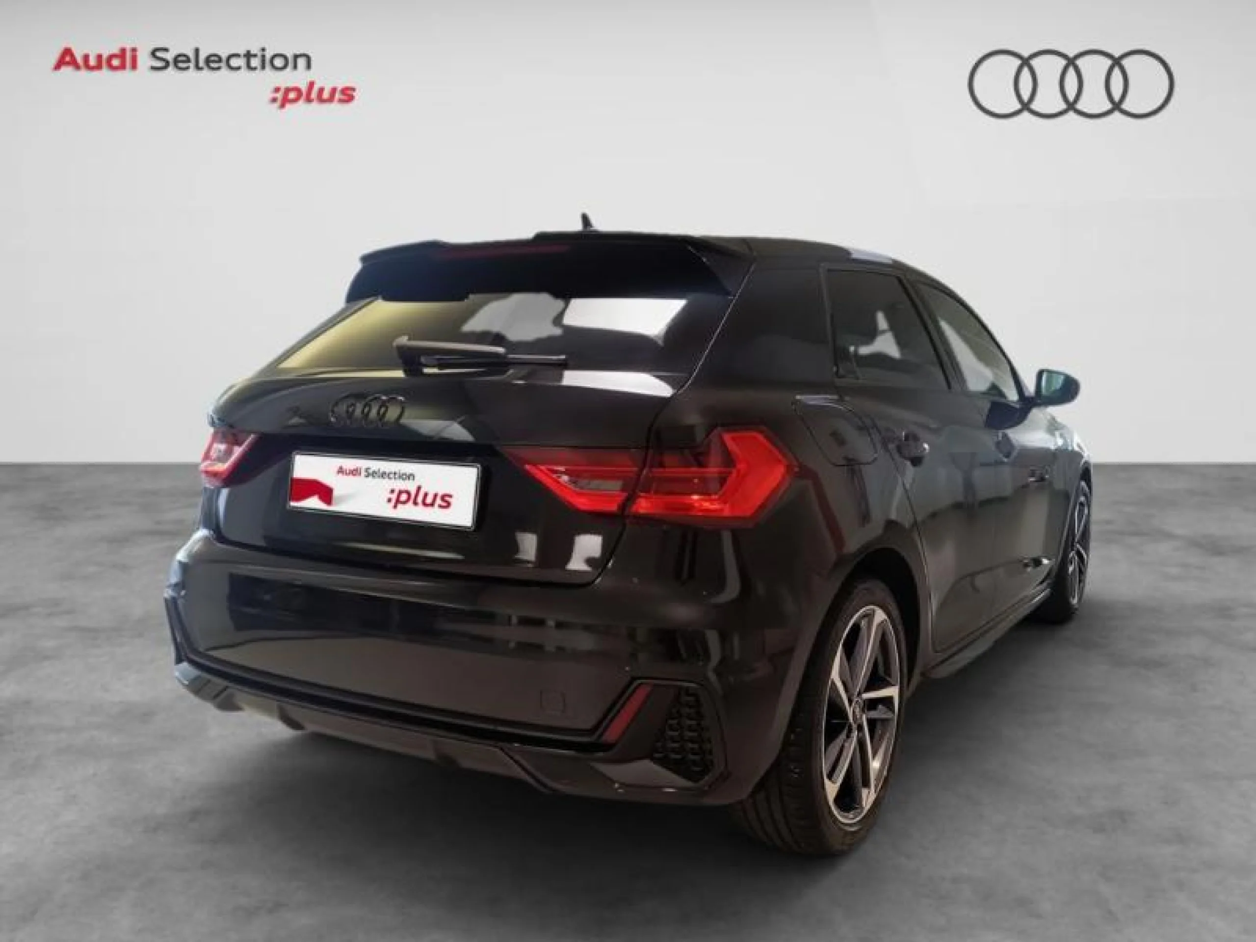 AUDI A1 SPORTBACK ADRENAL BLACK 30TFSI 85KW S TR - Foto 4