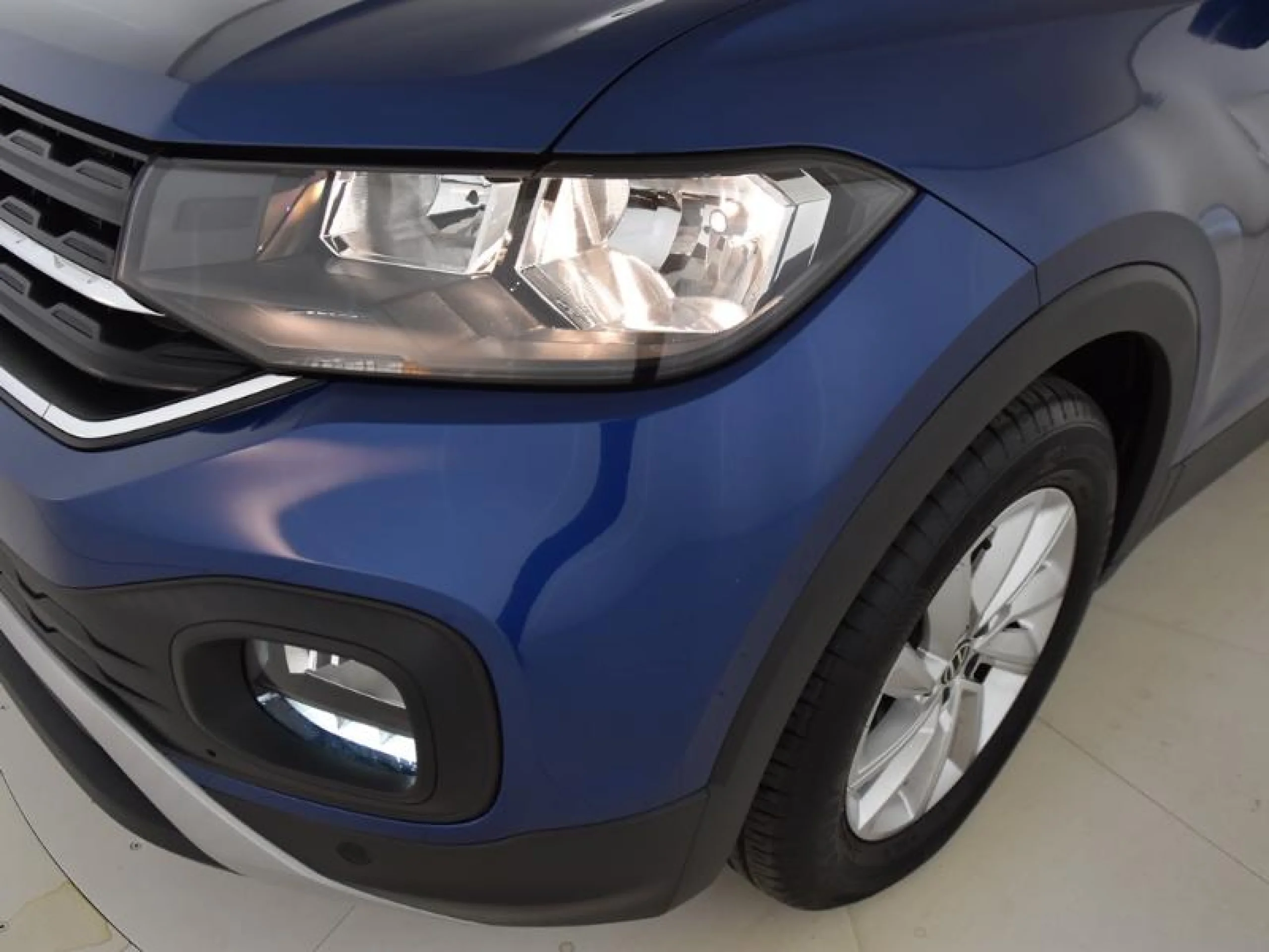 VOLKSWAGEN T CROSS ADVANCE 1.0 TSI 81KW (110CV) - Foto 17