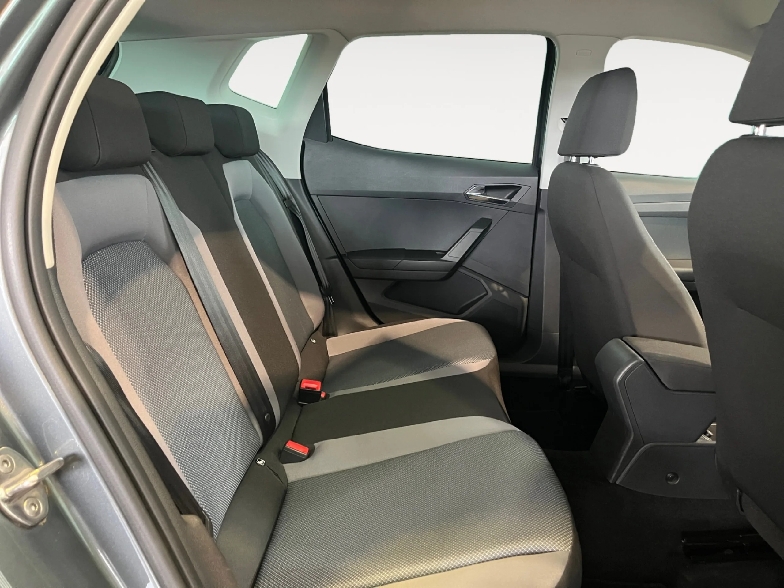 SEAT ARONA 1.0 TSI 70KW (95CV) REFERENCE PLUS ECO - Foto 6