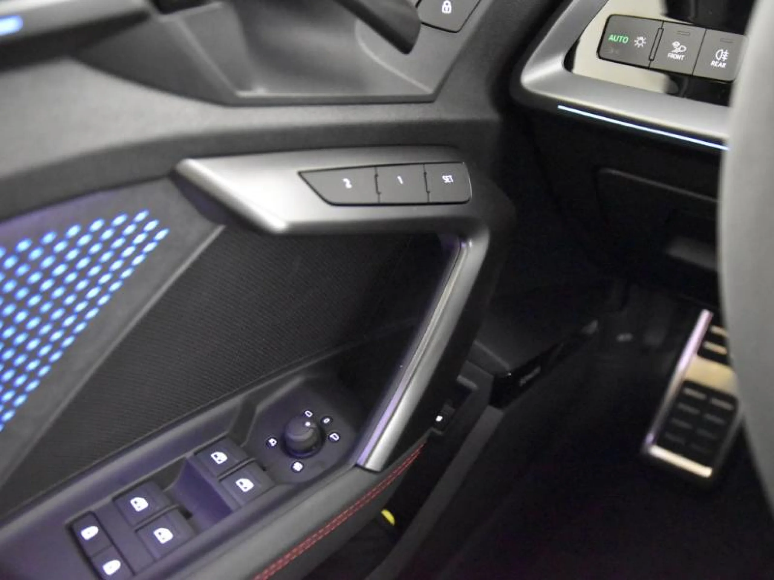 AUDI A3 RS 3 SPORTBACK TFSI 294KW QUATTRO S TRON - Foto 25