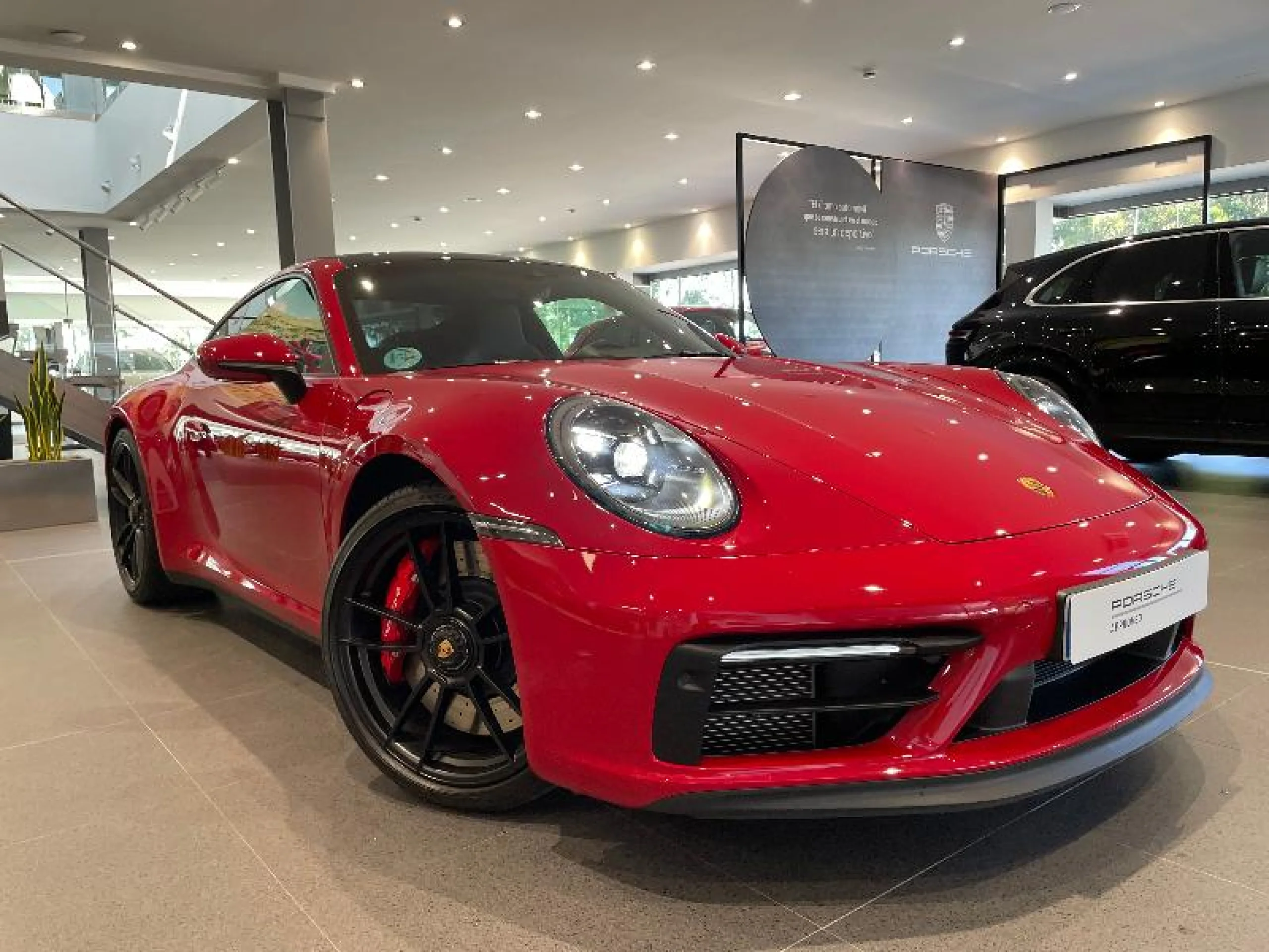 PORSCHE 911 CARRERA 4 GTS COUPÉ - Foto 7
