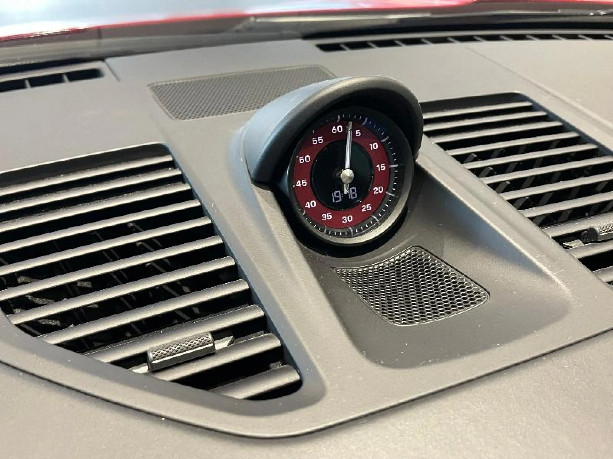 PORSCHE 911 CARRERA 4 GTS COUPÉ - Foto 29