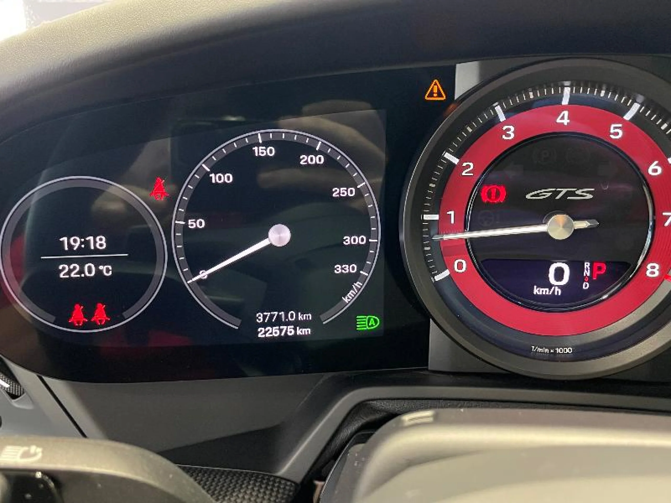 PORSCHE 911 CARRERA 4 GTS COUPÉ - Foto 30