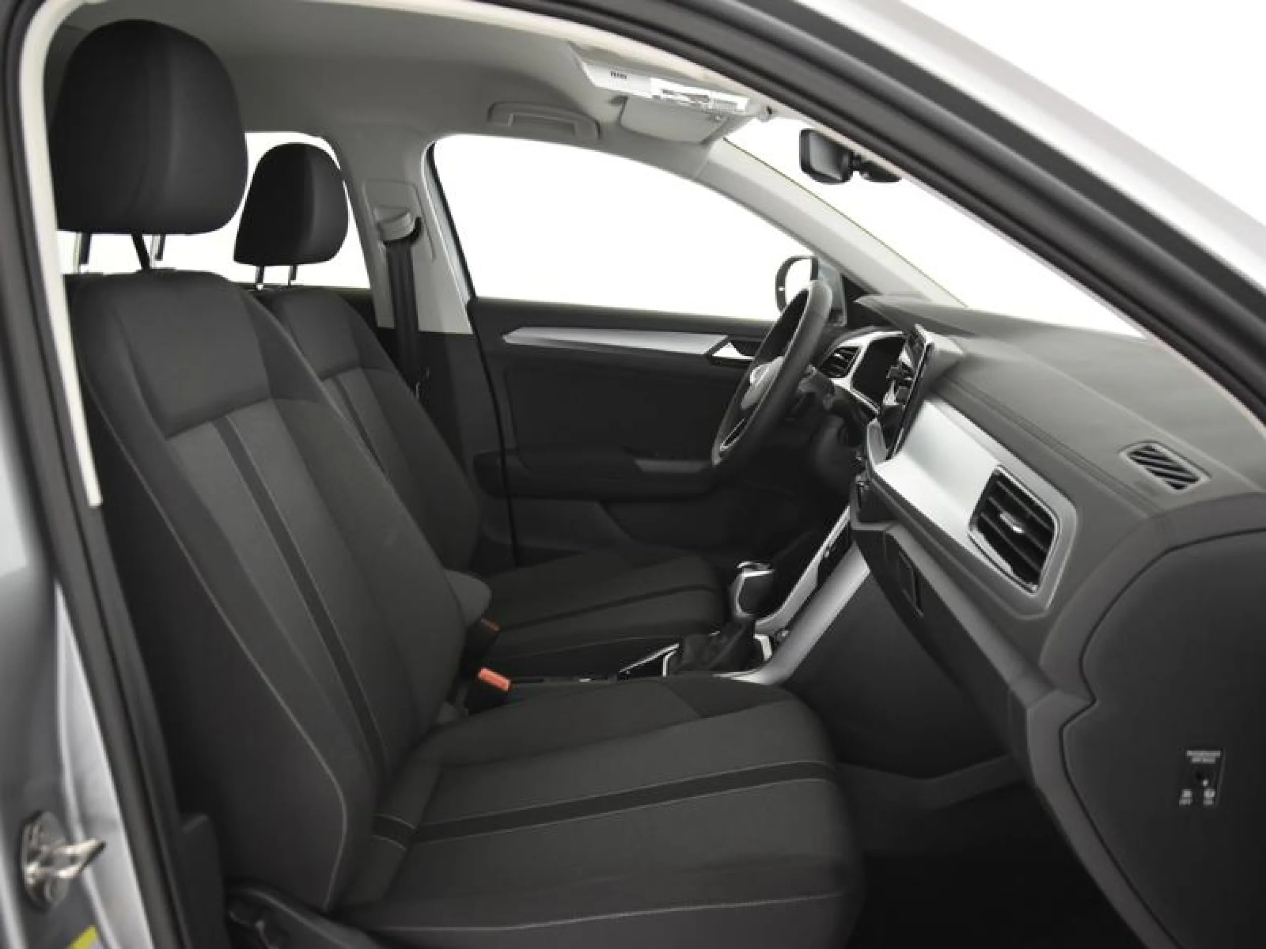 VOLKSWAGEN T ROC T ROC MÁS 1.5 TSI 110 KW (150 CV)  AUTOMÁTICO DSG 7 VEL. - Foto 5