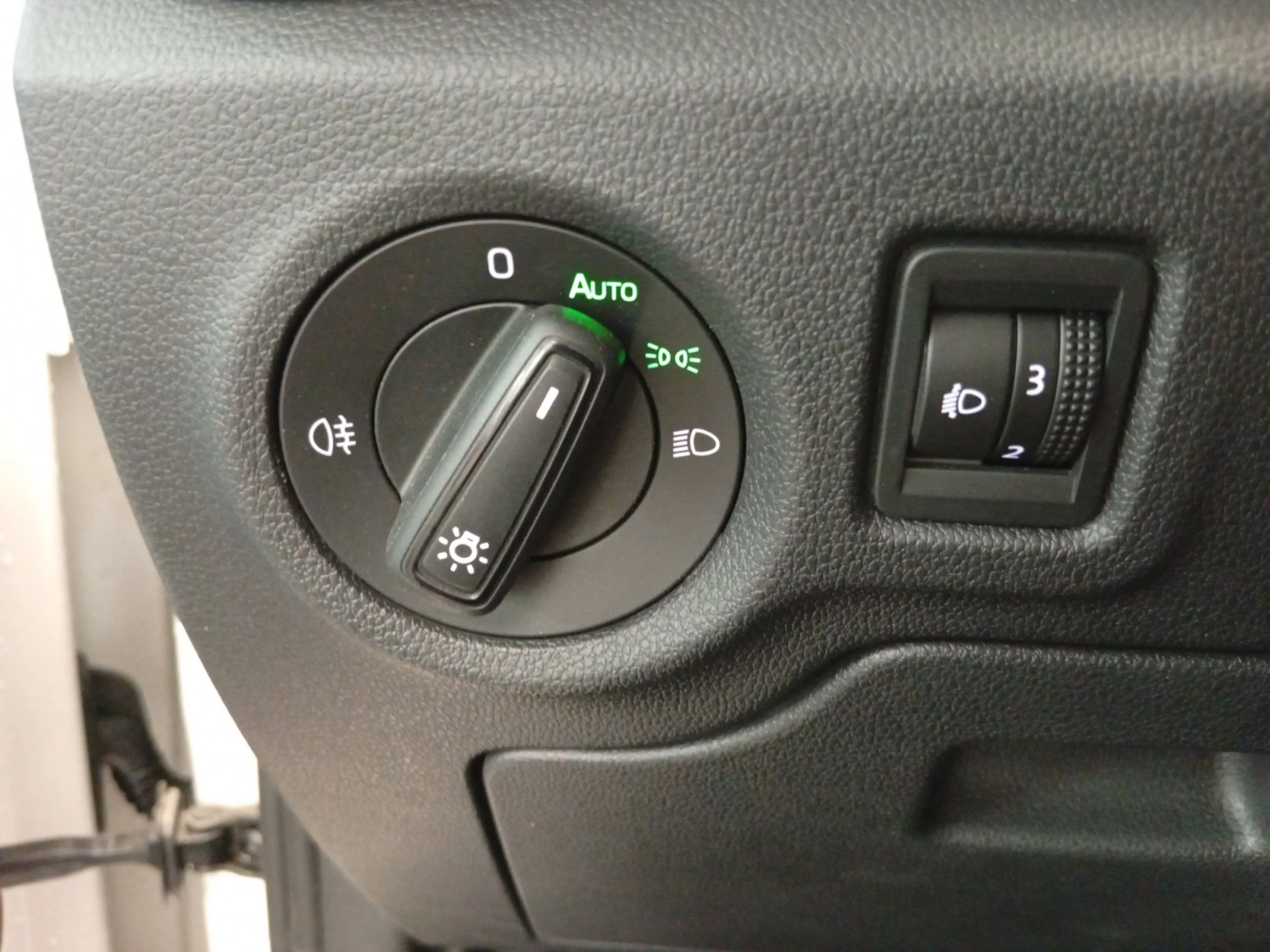 SKODA FABIA 1.0 TSI 70KW (95CV) ACTIVE - Foto 9