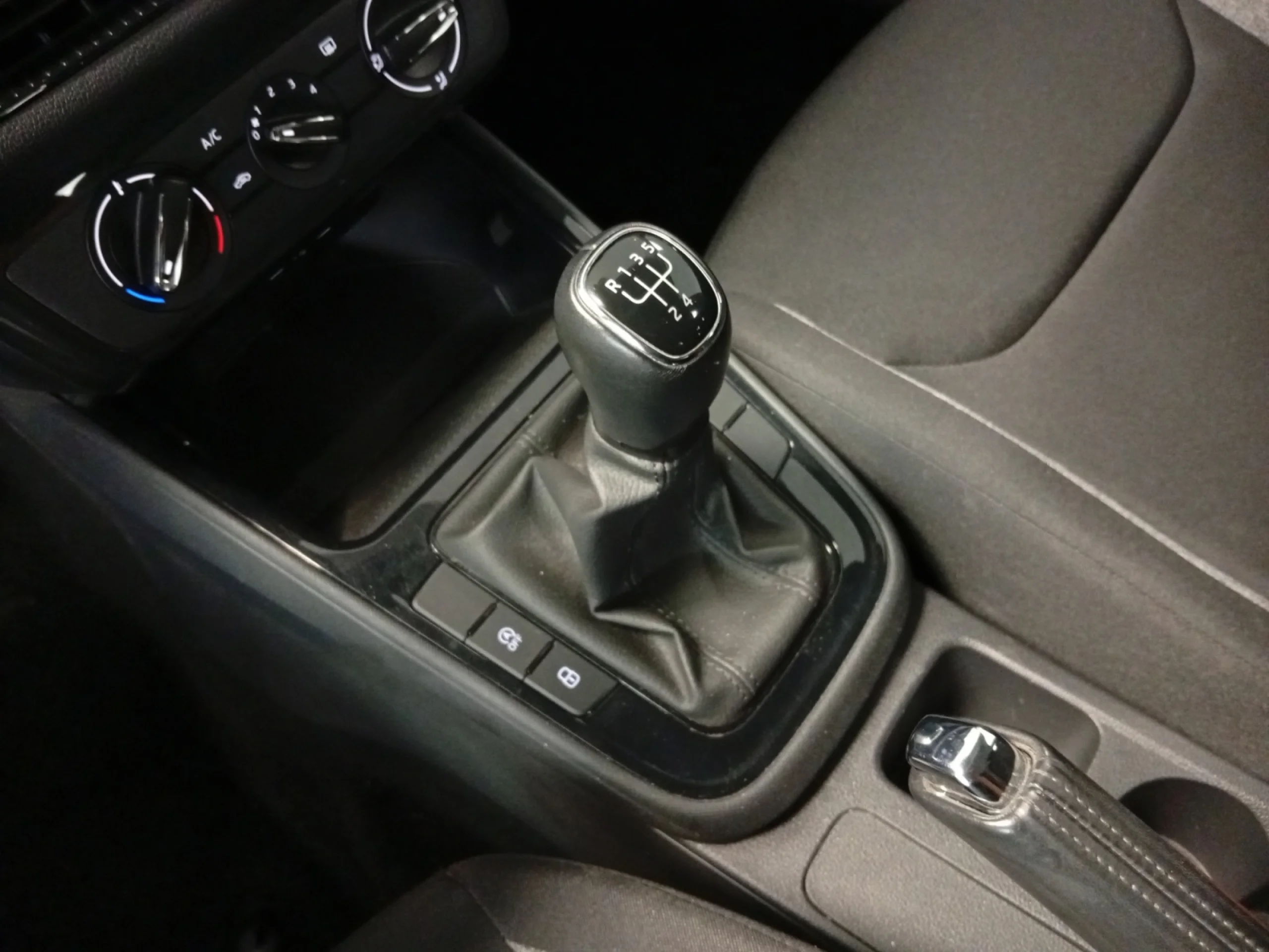 SKODA FABIA 1.0 TSI 70KW (95CV) ACTIVE - Foto 14