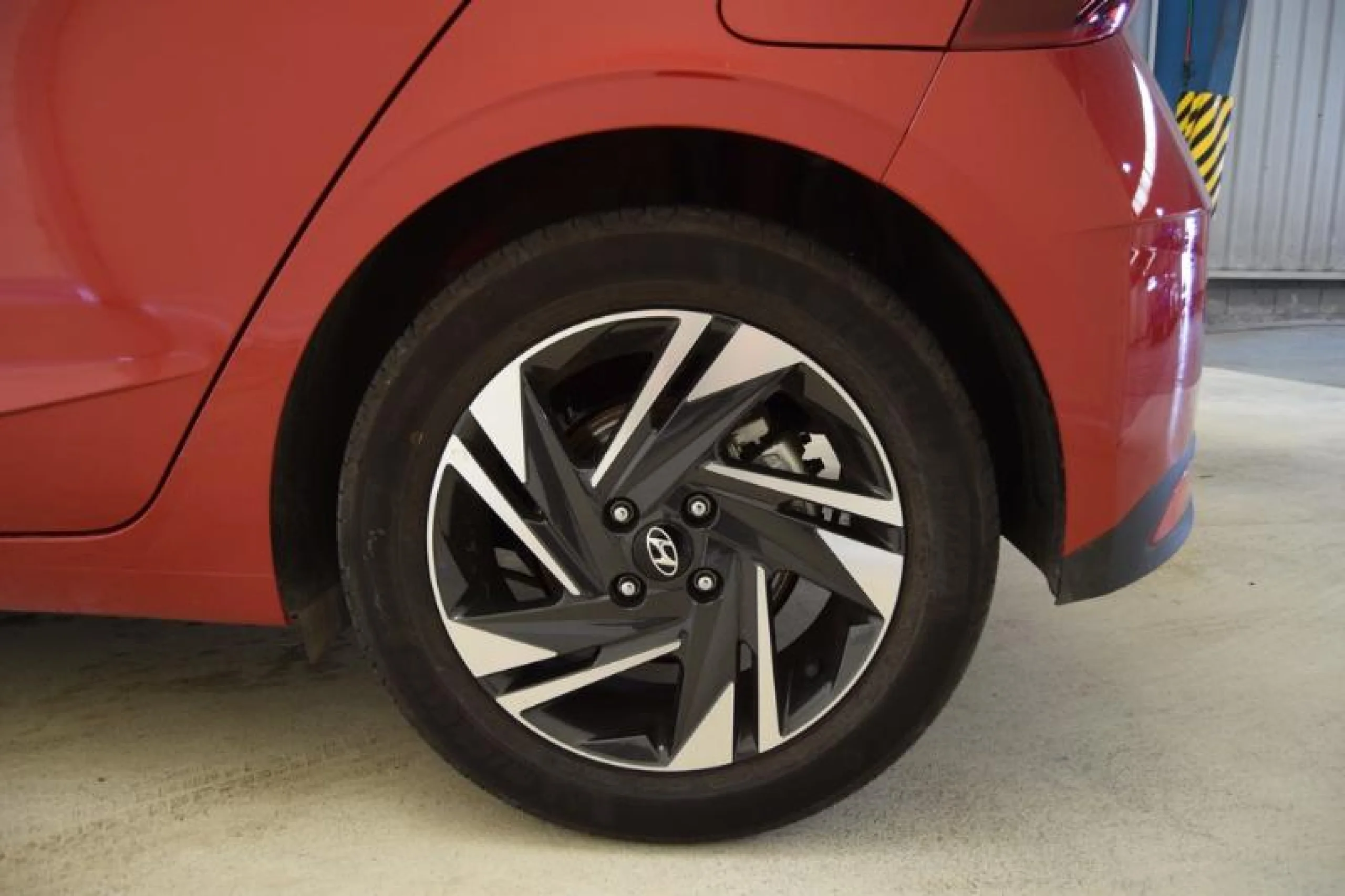HYUNDAI I20 1.0 TGDI 74KW (100CV) KLASS - Foto 11